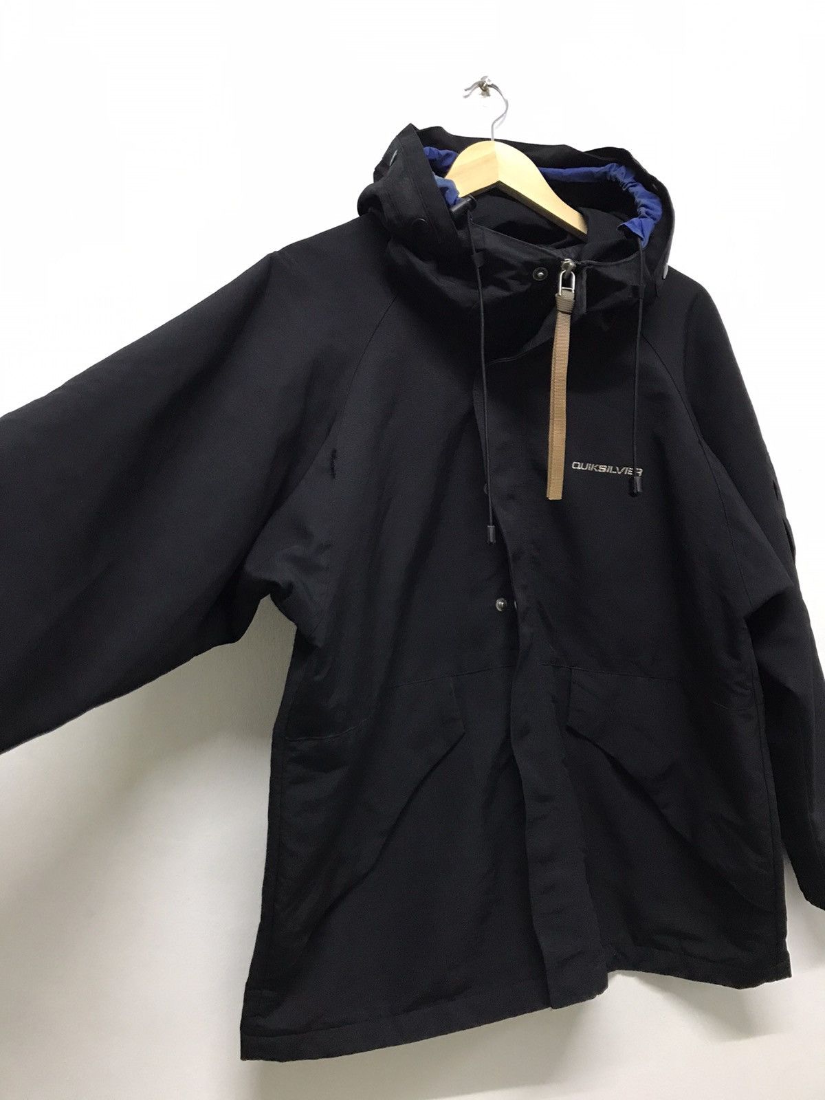Quiksilver Vintage Quiksilver Big Logo Back Gorpcore Jacket Hoodie Size US L / EU 52-54 / 3 - 3 Thumbnail