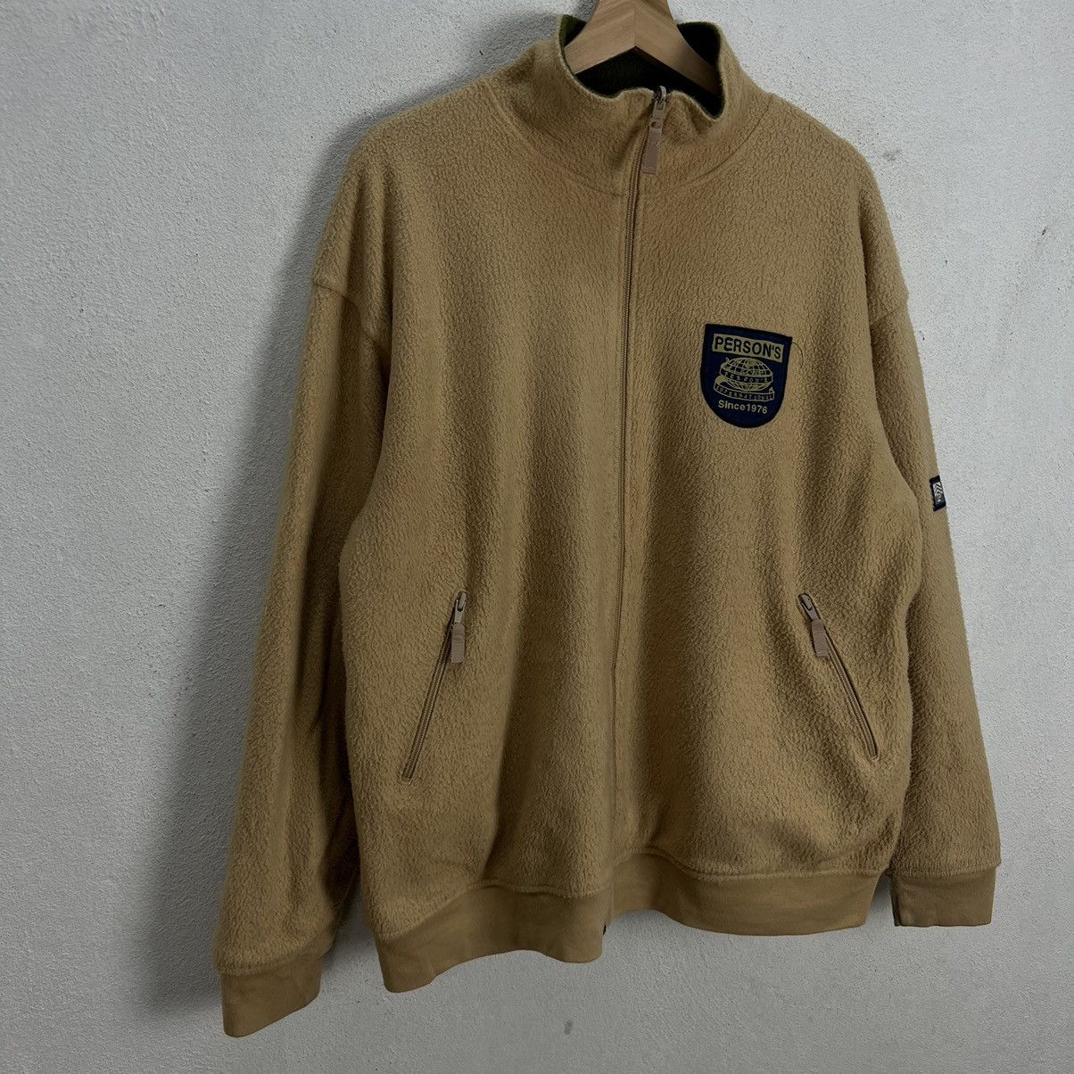 Japanese Brand VINTAGE PERSON’S JAPAN REVERSIBLE FLEECE JACKET Size US M / EU 48-50 / 2 - 5 Thumbnail