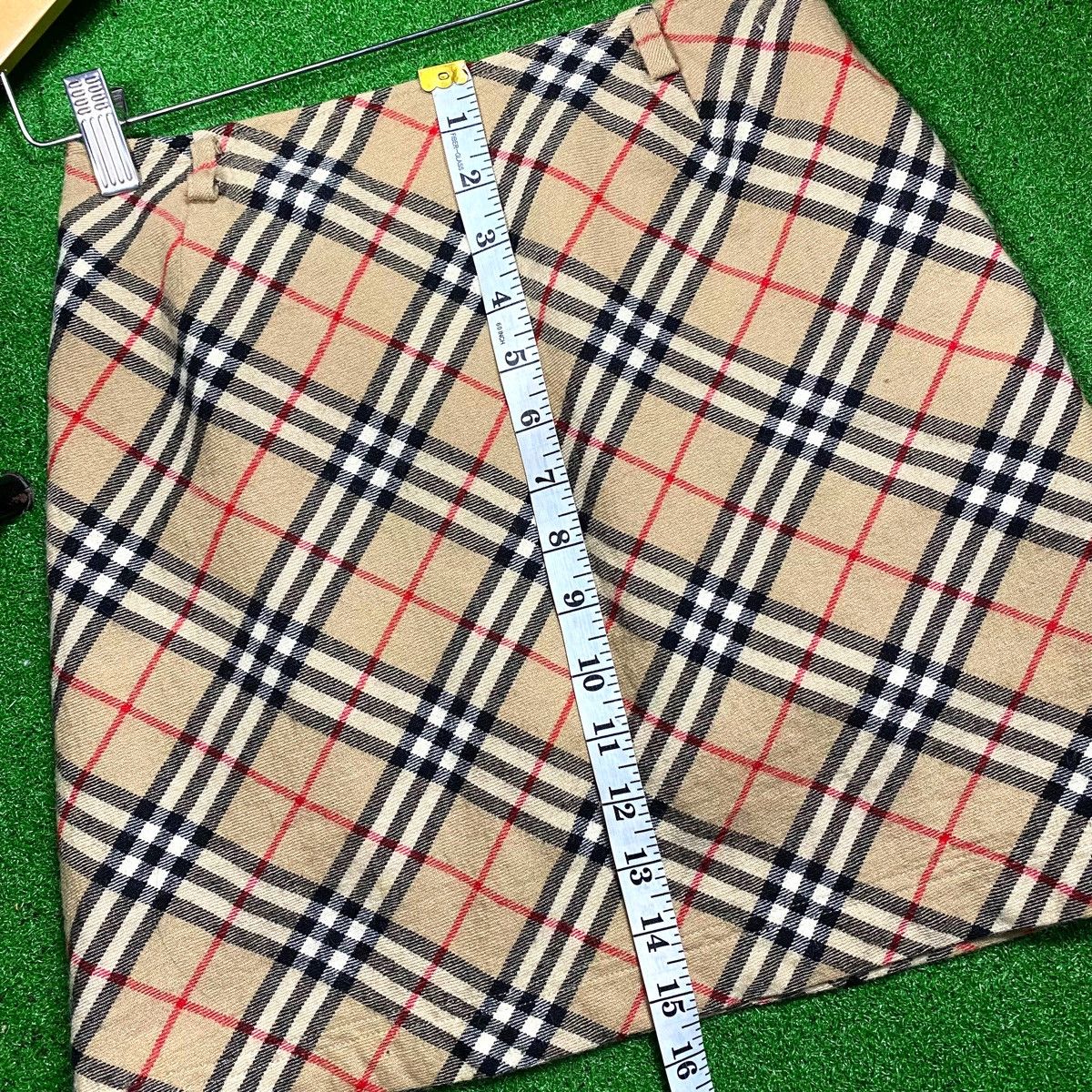 Burberry OG BURBERRY LONDON NOVA CHECK MINI SKIRTS Size 25" / US 0 / IT 36 - 9 Thumbnail