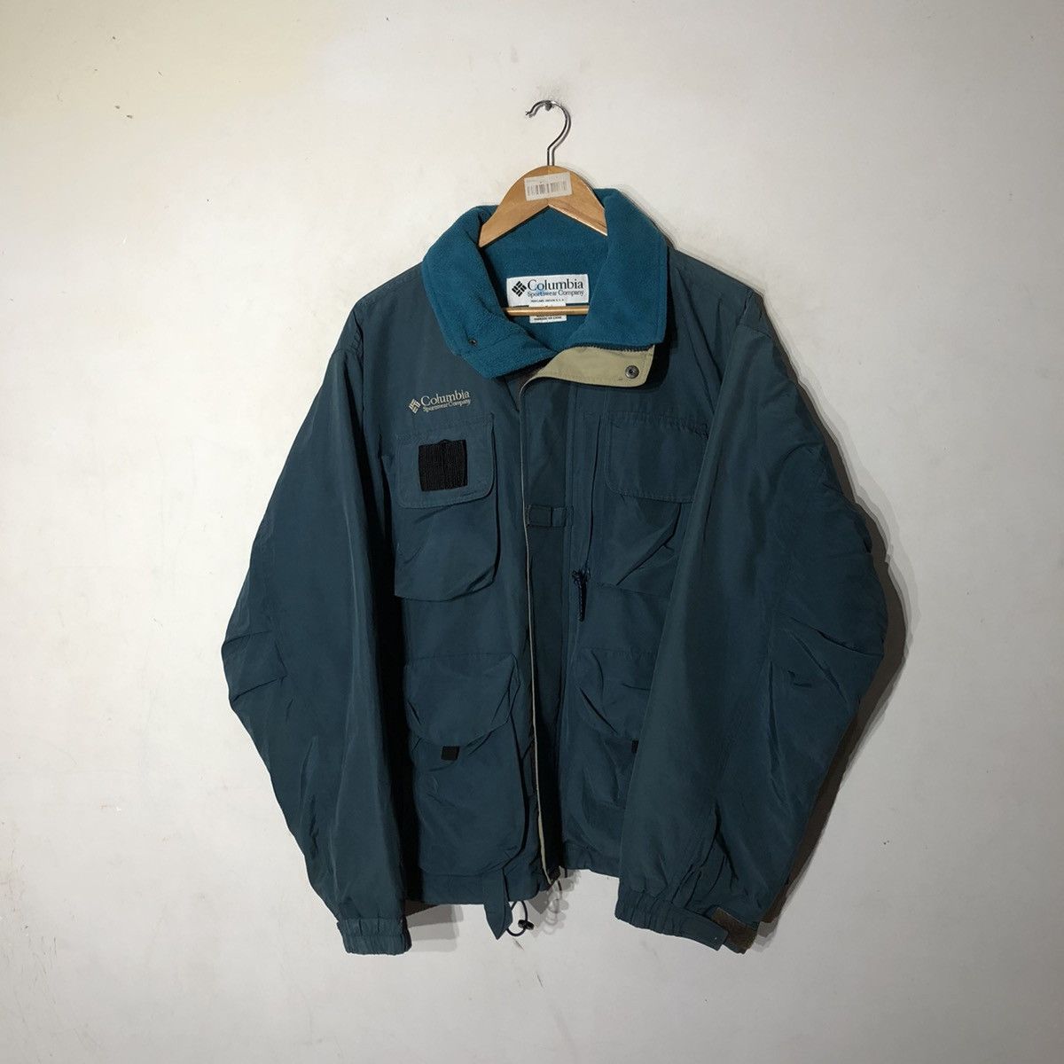 Columbia MULTI POCKET SURVIVAL JACKET COLUMBIA Size US L / EU 52-54 / 3 - 11 Thumbnail