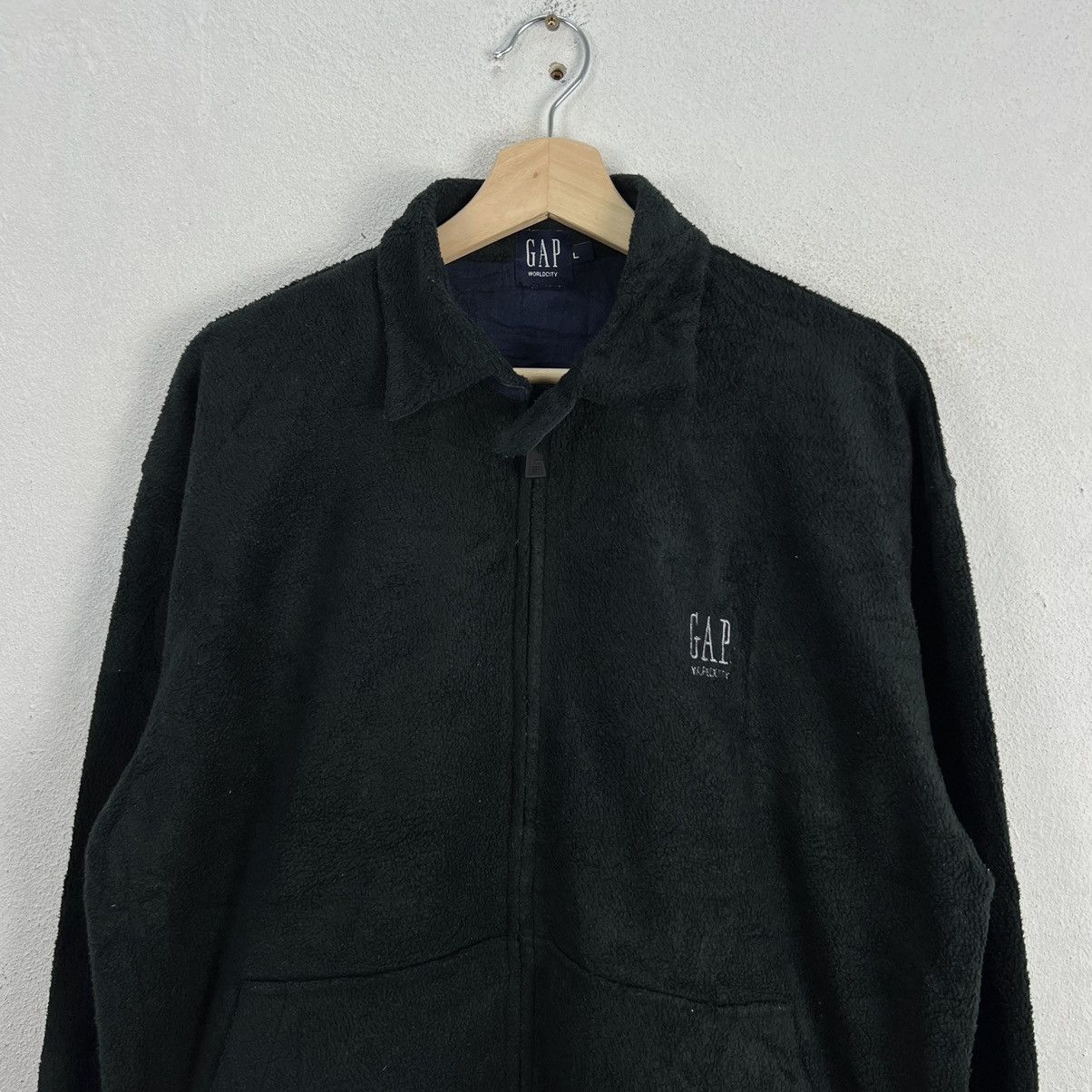 Japanese Brand VINTAGE GAP WORLD CITY ZIPPER FLEECE JACKET Size US L / EU 52-54 / 3 - 3 Thumbnail