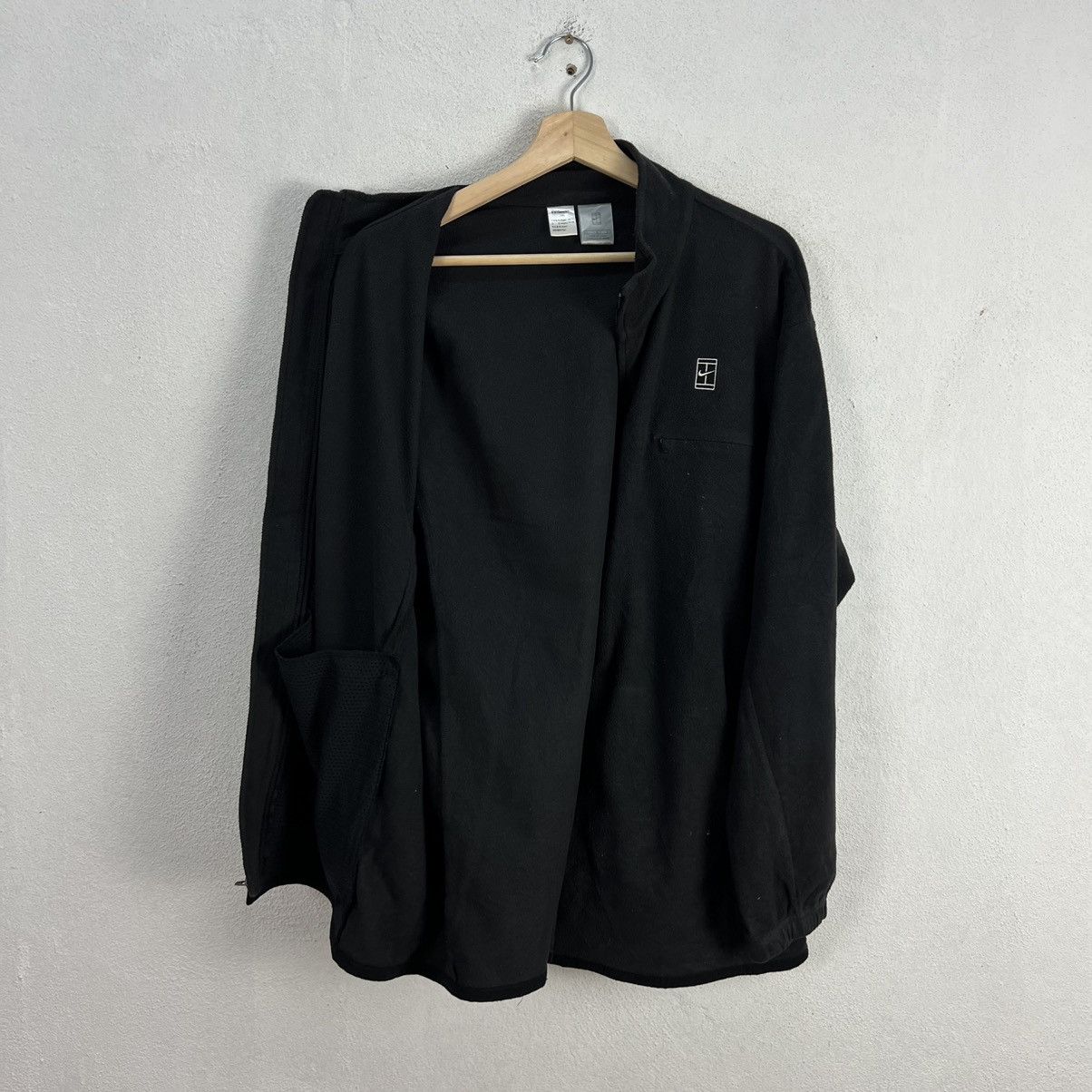 Nike VINTAGE NIKE COURT FLEECE ZIPPER JACKET Size US L / EU 52-54 / 3 - 9 Thumbnail