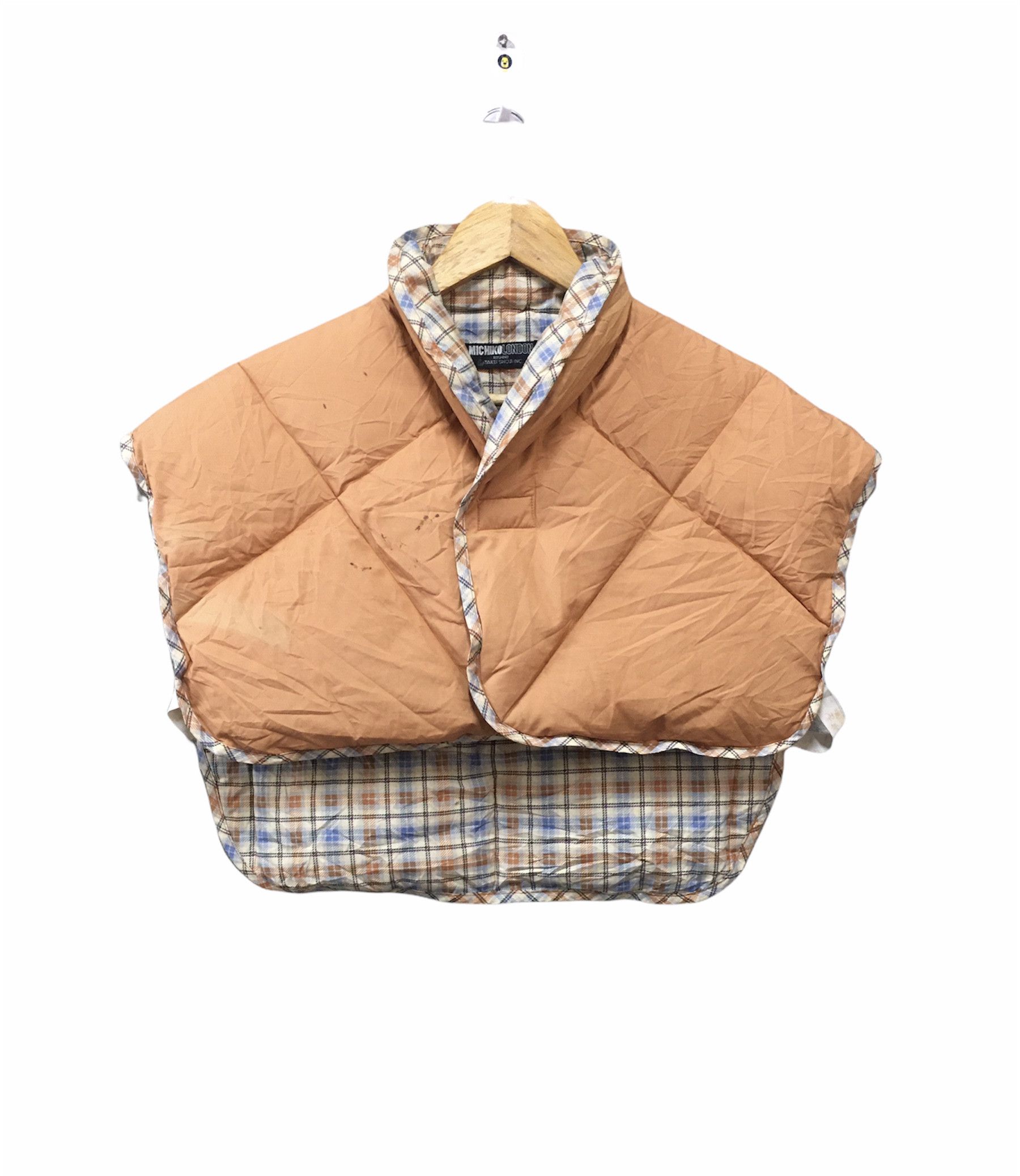 Japanese Brand Michiko Koshino London Ponchos Puffer Down Vests Jacket Size US M / EU 48-50 / 2 - 2 Thumbnail