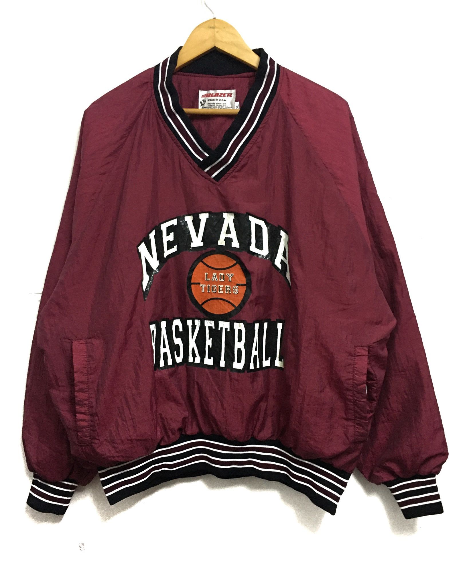 Vintage Vintage 70s Nevada basketball jersey Size US XL / EU 56 / 4 - 1 Thumbnail