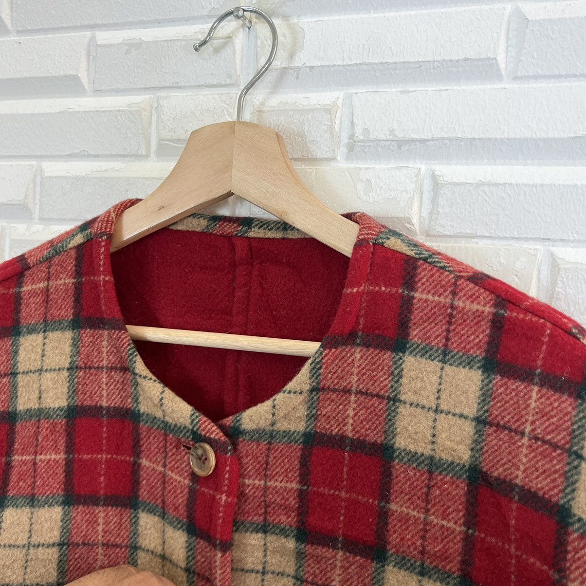 Japanese Brand RARE REVERSIBLE TARTAN DESIGN JACKET INSPIRED ISSEY MIYAKE Size US M / EU 48-50 / 2 - 5 Thumbnail