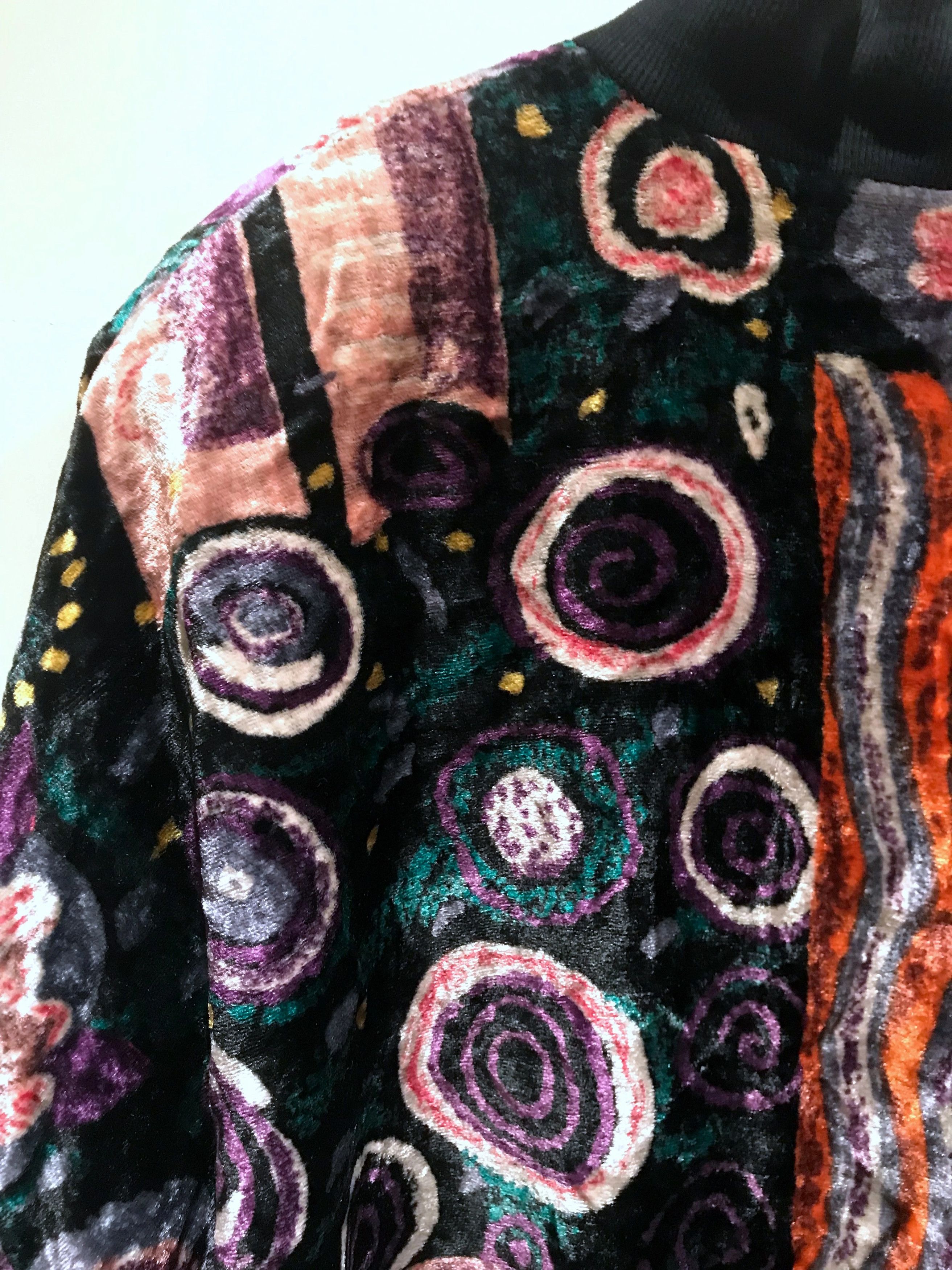 Vintage PSYCHEDELIC PRINTED VELVET MULTICOLOUR SOUVENIR JACKET Size US M / EU 48-50 / 2 - 9 Thumbnail