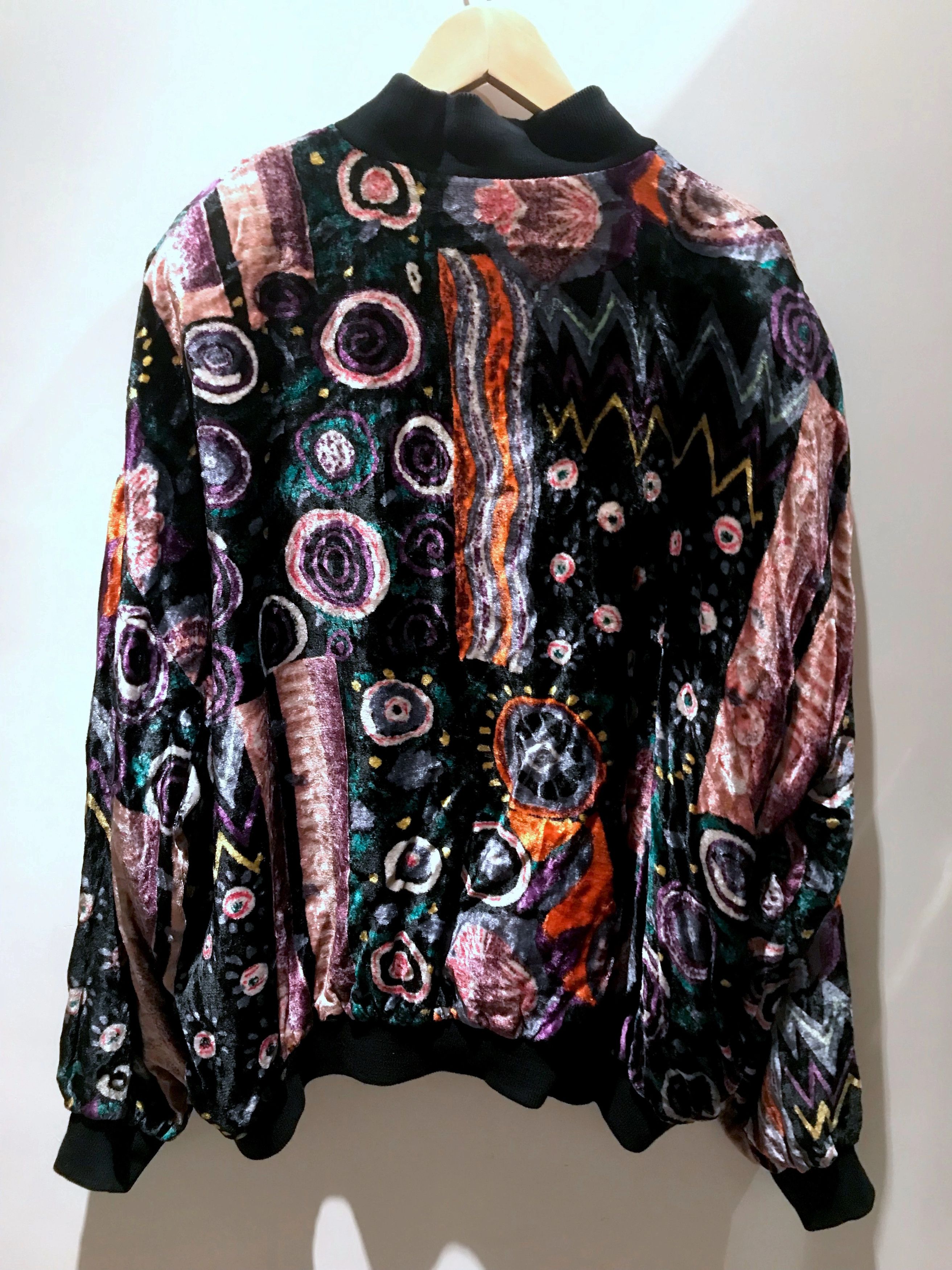 Vintage PSYCHEDELIC PRINTED VELVET MULTICOLOUR SOUVENIR JACKET Size US M / EU 48-50 / 2 - 8 Thumbnail