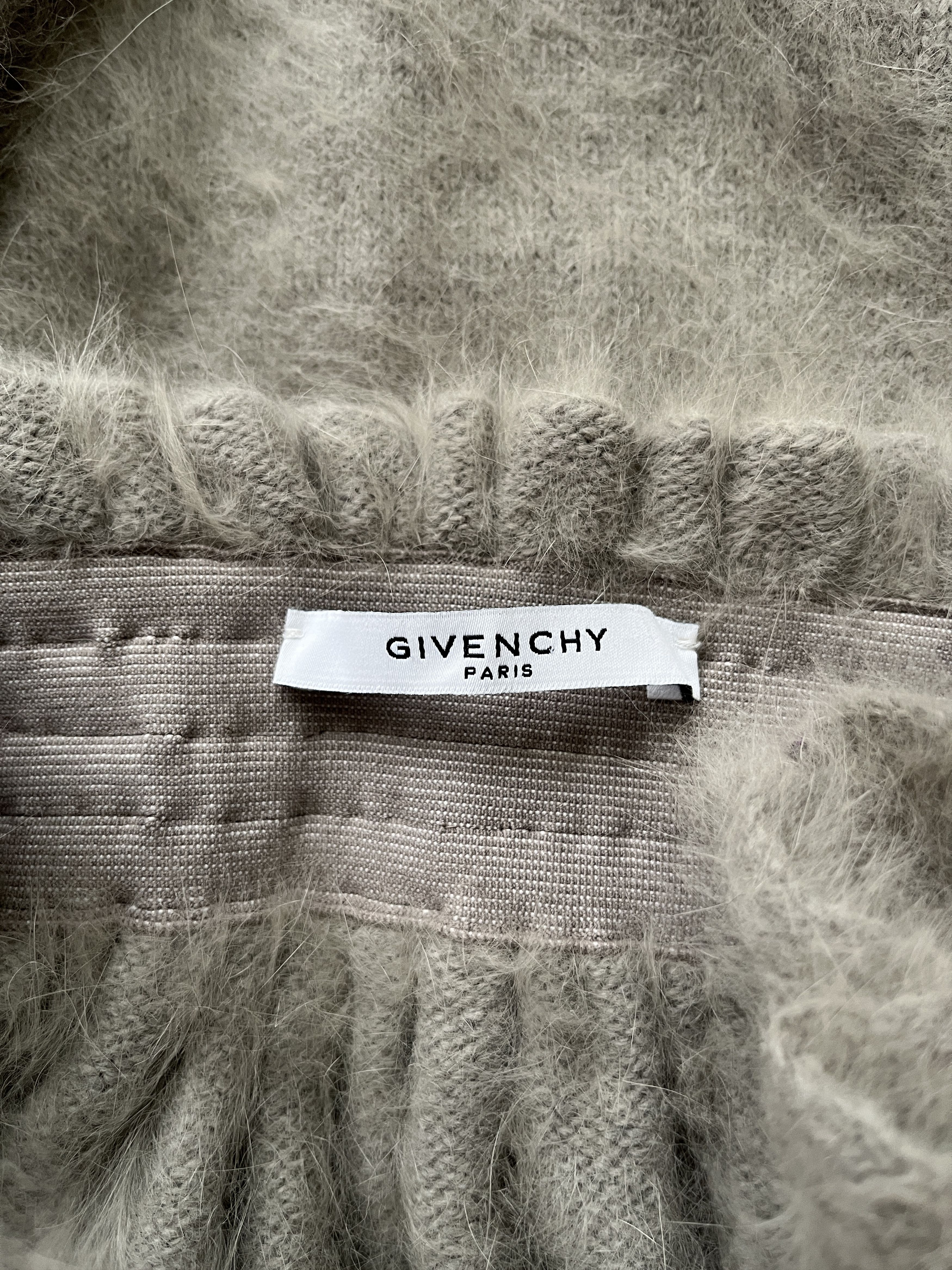 Givenchy ⚡️QUICK SALE⚡️Givenchy Beige Angora Skirt Size 24" / US 00 / IT 34 - 3 Thumbnail