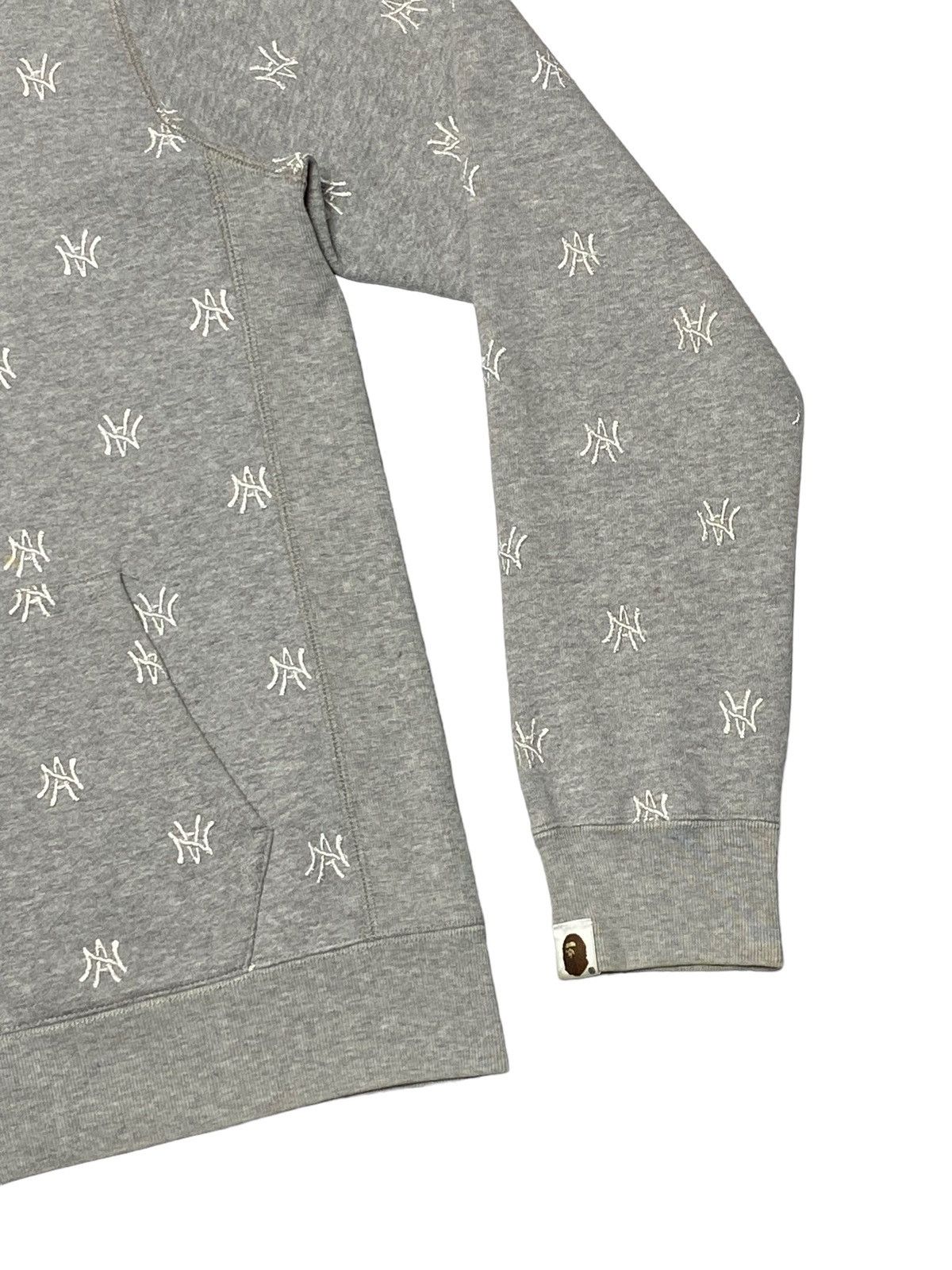 Bape × Neighborhood Bape x Neighborhood Monogram Full Zip Hoodie Size US S / EU 44-46 / 1 - 14 Thumbnail