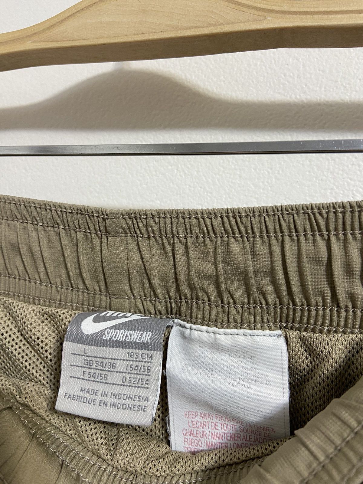 Nike × Vintage Nike Vintage Shorts Cargo Size US 34 / EU 50 - 12 Thumbnail