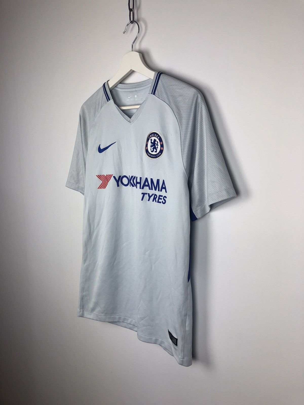 Jerzees Nike Jersey FC Chelsea Yokohama Tyres Subhan 12 Soccer S Size US S / EU 44-46 / 1 - 6 Thumbnail