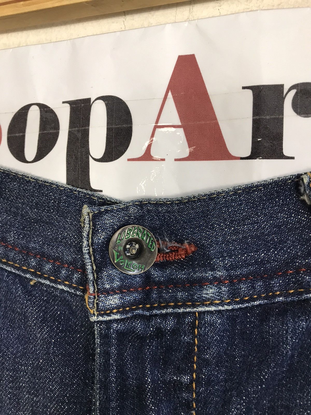 Volcom Vintage Volcom Brand Blue Colour Button Denim Jeans Size US 33 - 7 Thumbnail