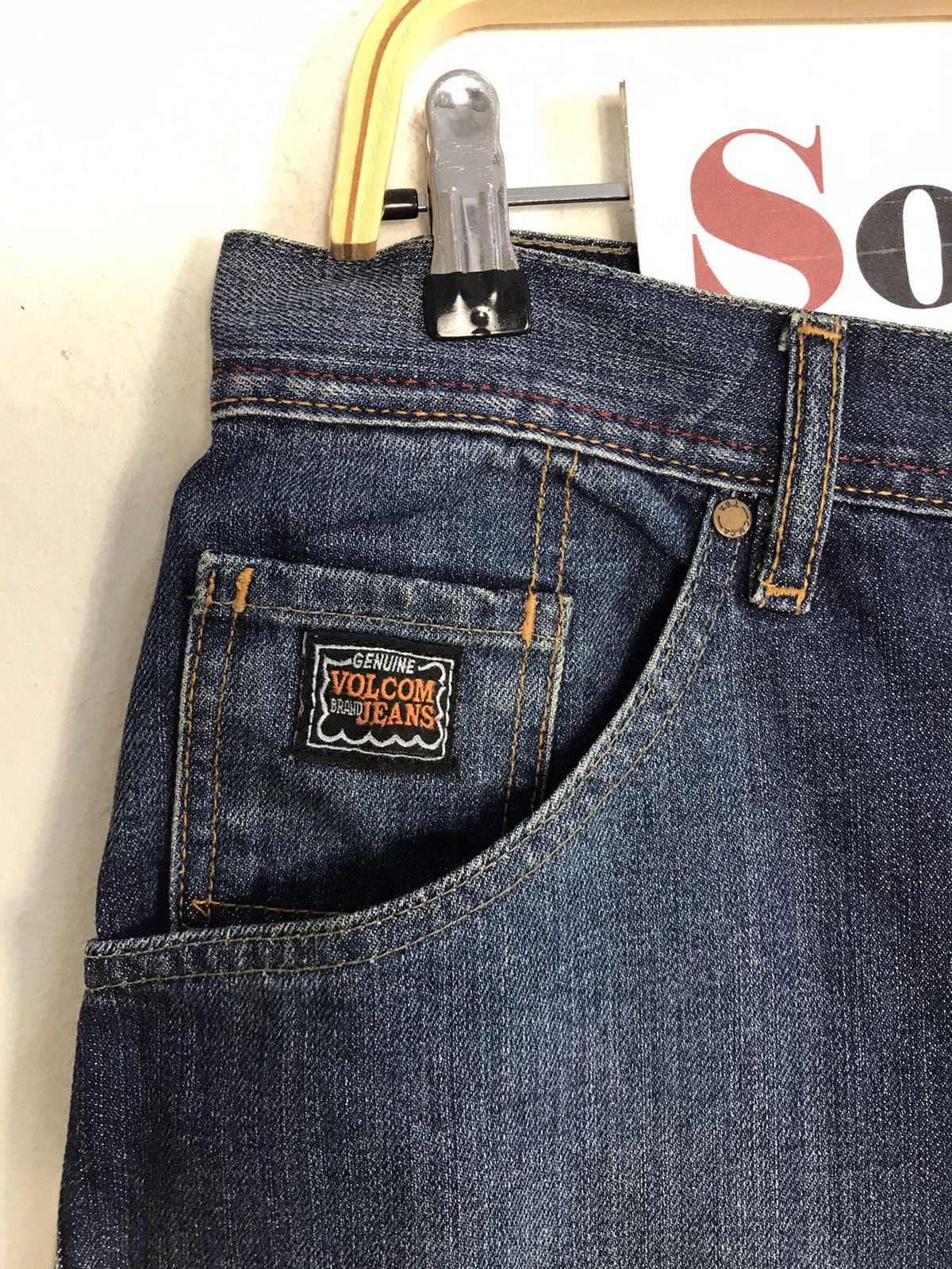 Volcom Vintage Volcom Brand Blue Colour Button Denim Jeans Size US 33 - 8 Thumbnail