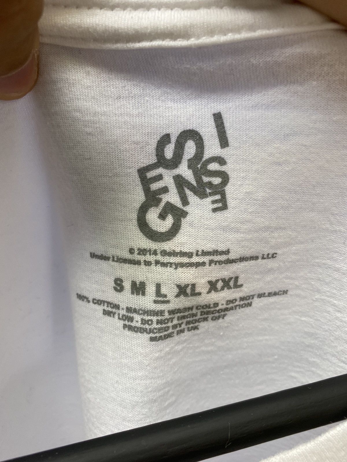 Other Genesis Turn It On Again 2014 White Band T Shirt Size US L / EU 52-54 / 3 - 13 Thumbnail