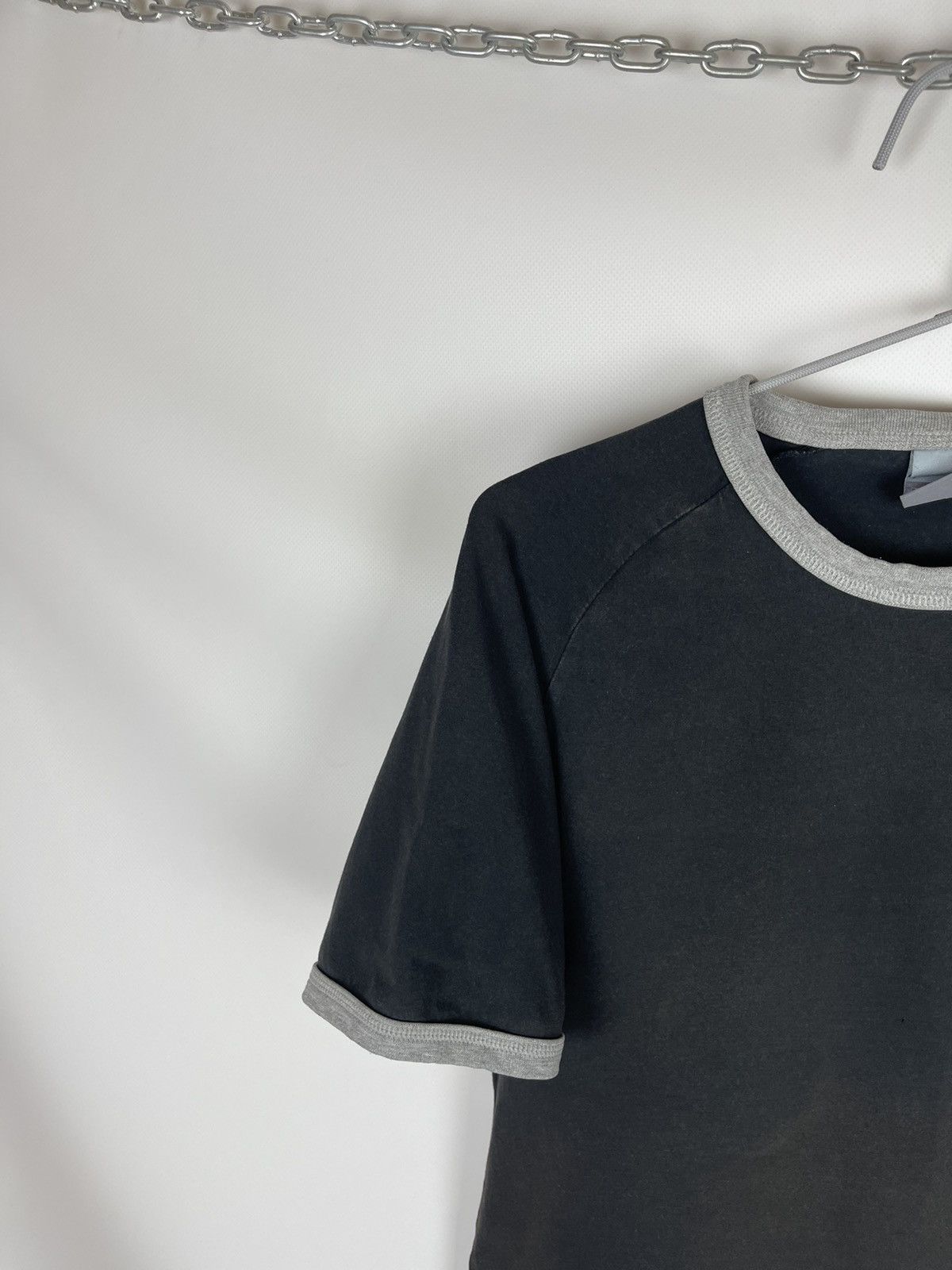 Nike Nike vintage y2k black grey stretch small logo swoosh tee Size US M / EU 48-50 / 2 - 2 Thumbnail