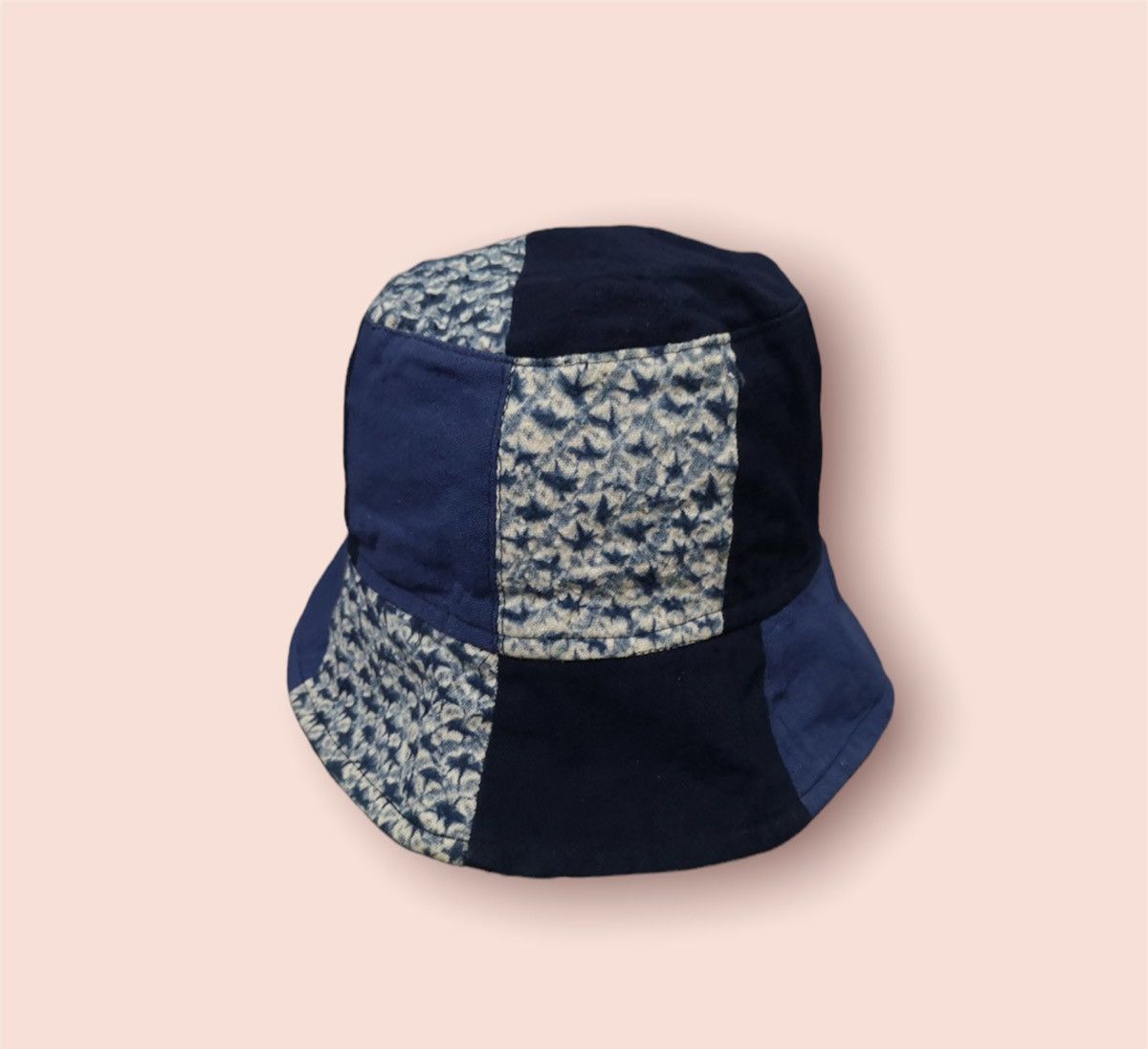 Vintage VINTAGE CUSTOM PATCHWORK BANDANA BUCKET HAT Size ONE SIZE - 4 Thumbnail