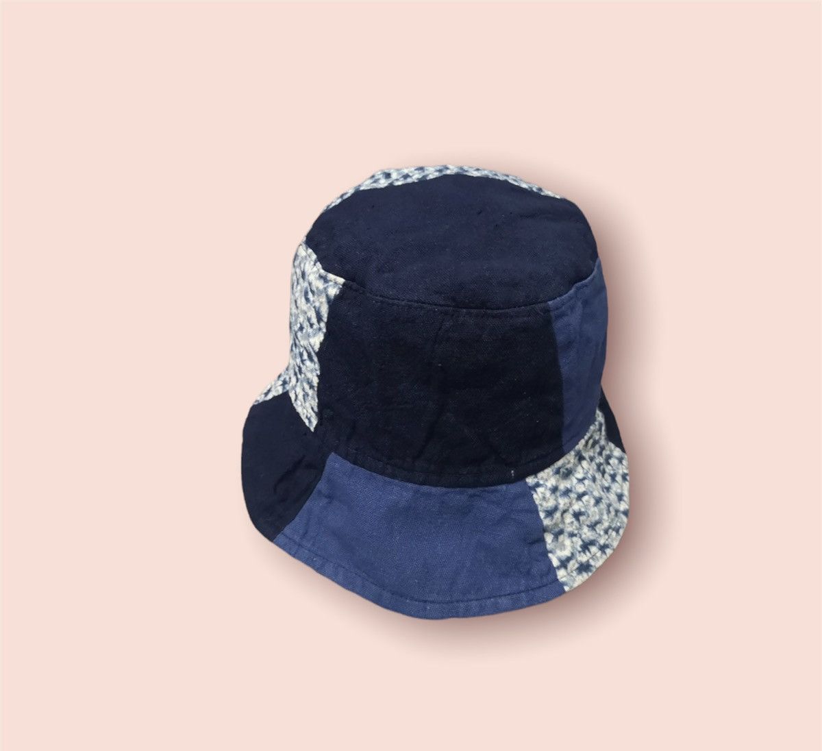 Vintage VINTAGE CUSTOM PATCHWORK BANDANA BUCKET HAT Size ONE SIZE - 7 Thumbnail