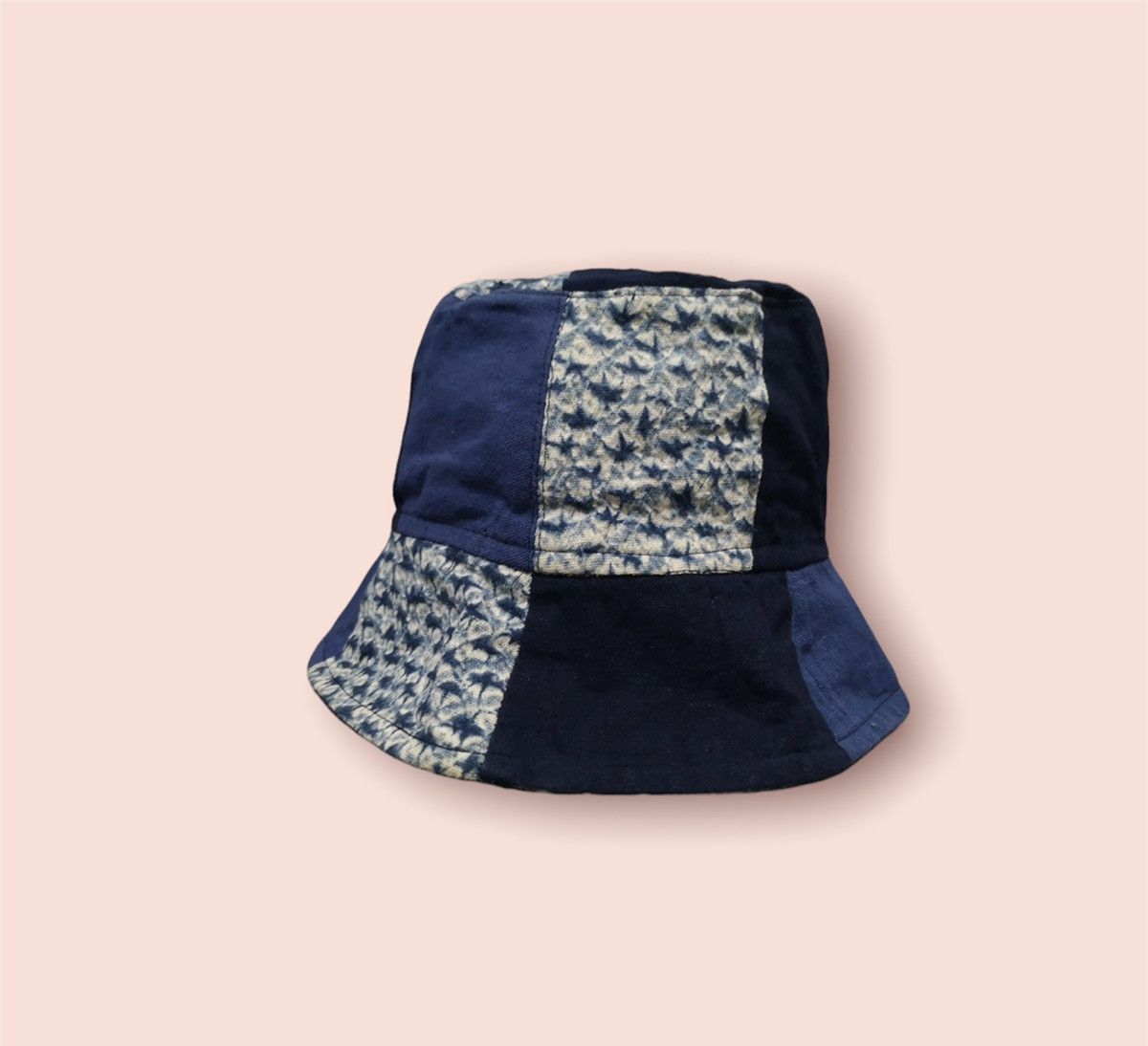 Vintage VINTAGE CUSTOM PATCHWORK BANDANA BUCKET HAT Size ONE SIZE - 3 Thumbnail