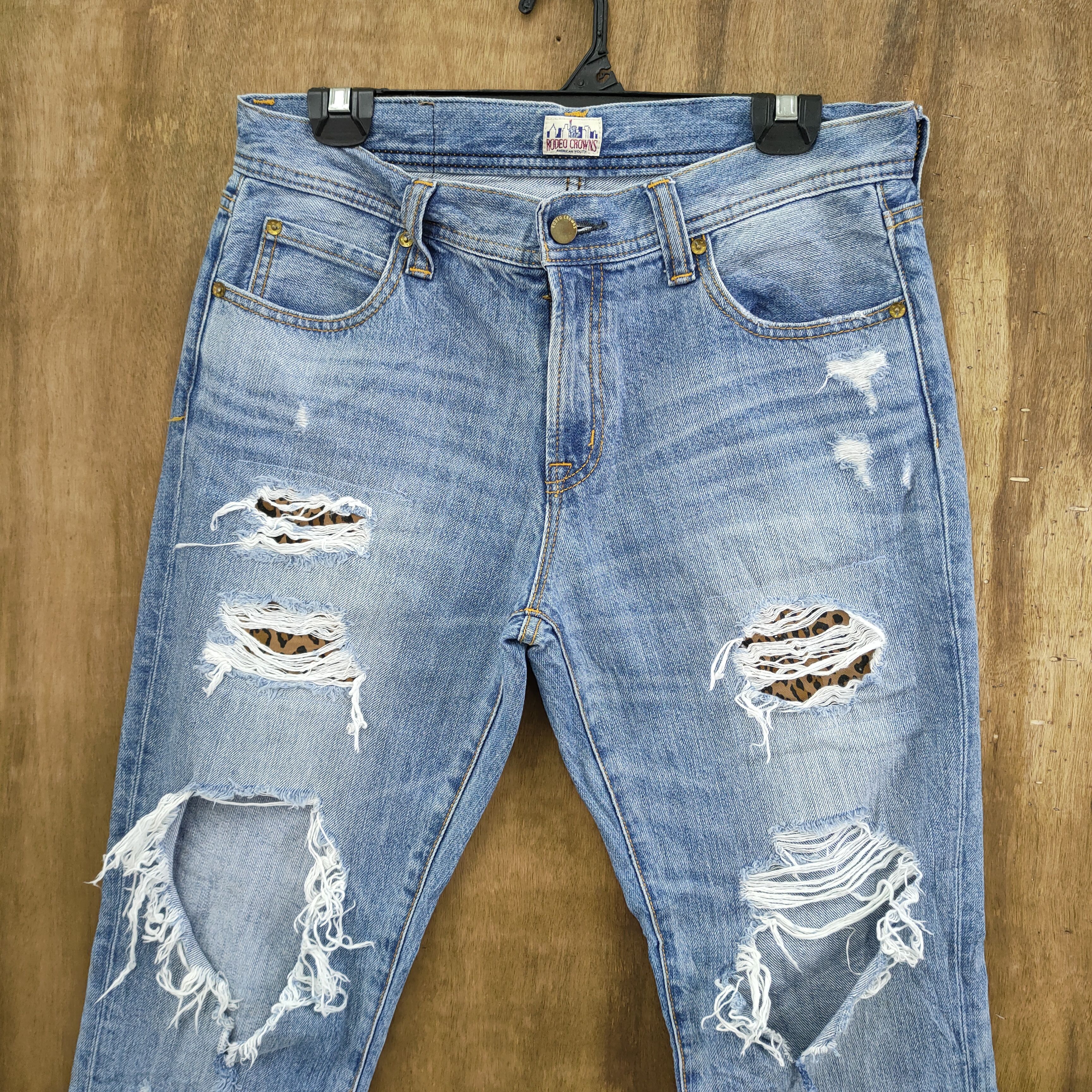 Japanese Brand × StraightFaded RODEO CROWNS FADED/DISTRESSED JEANS DENIM JEANS PANTS Size US 29 - 2 Thumbnail