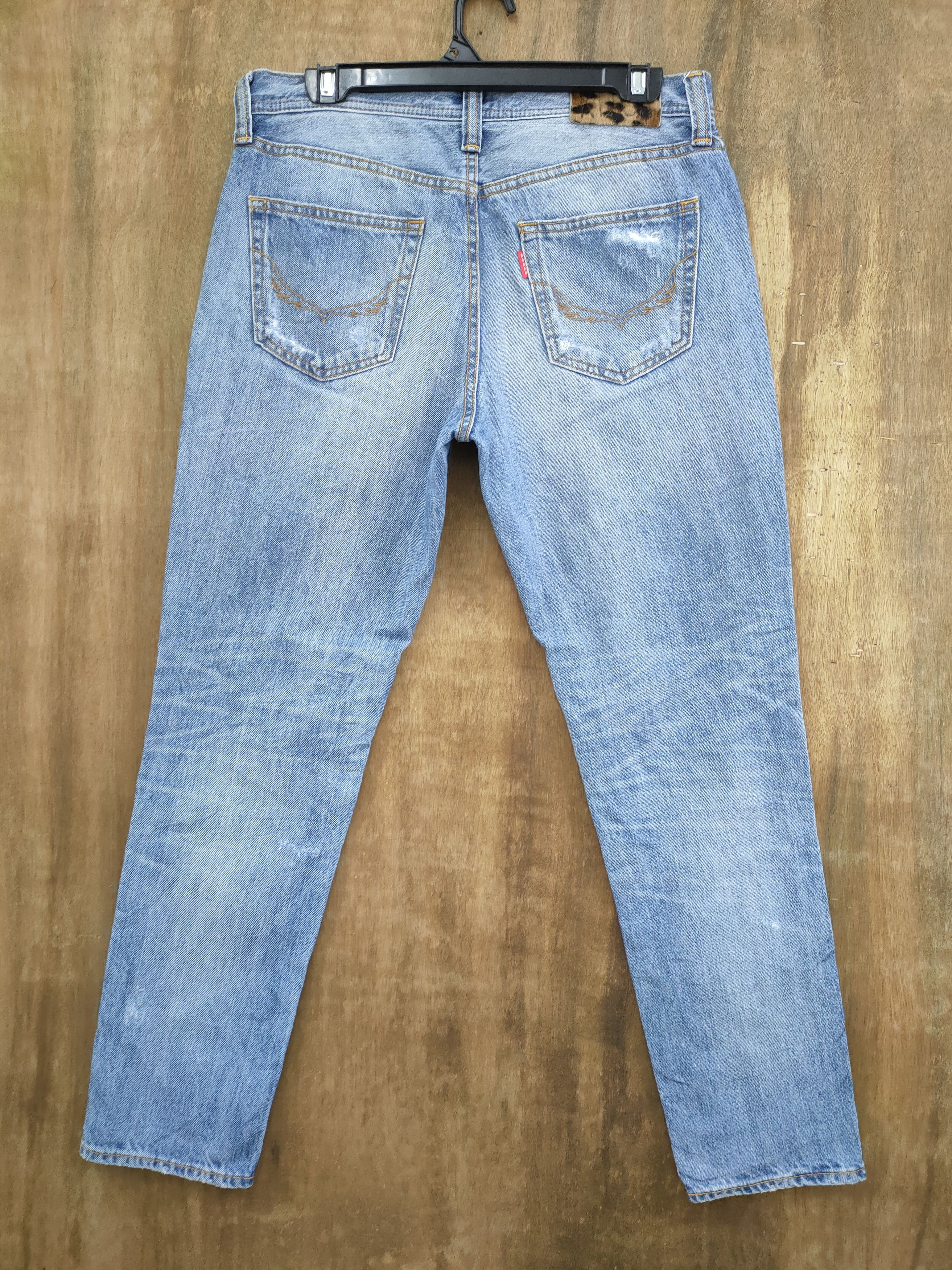 Japanese Brand × StraightFaded RODEO CROWNS FADED/DISTRESSED JEANS DENIM JEANS PANTS Size US 29 - 9 Thumbnail