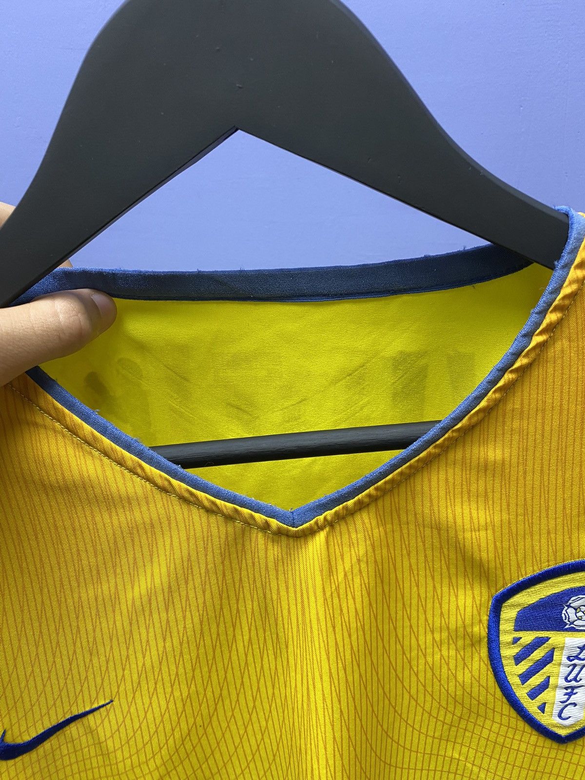Nike Nike Leeds United Away 2002 2004 #9 Vidukq Soccer Jersey Size US XL / EU 56 / 4 - 12 Thumbnail