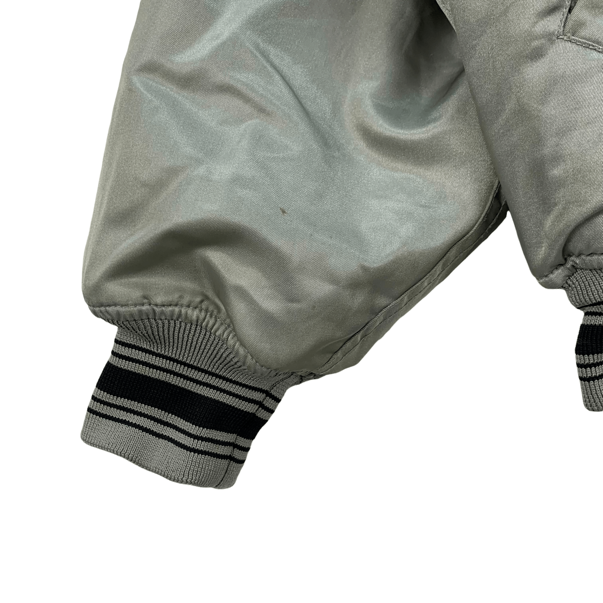 Converse Converse Big Logo MA 1 Bomber Jackets #3942-136 Size US M / EU 48-50 / 2 - 10 Thumbnail