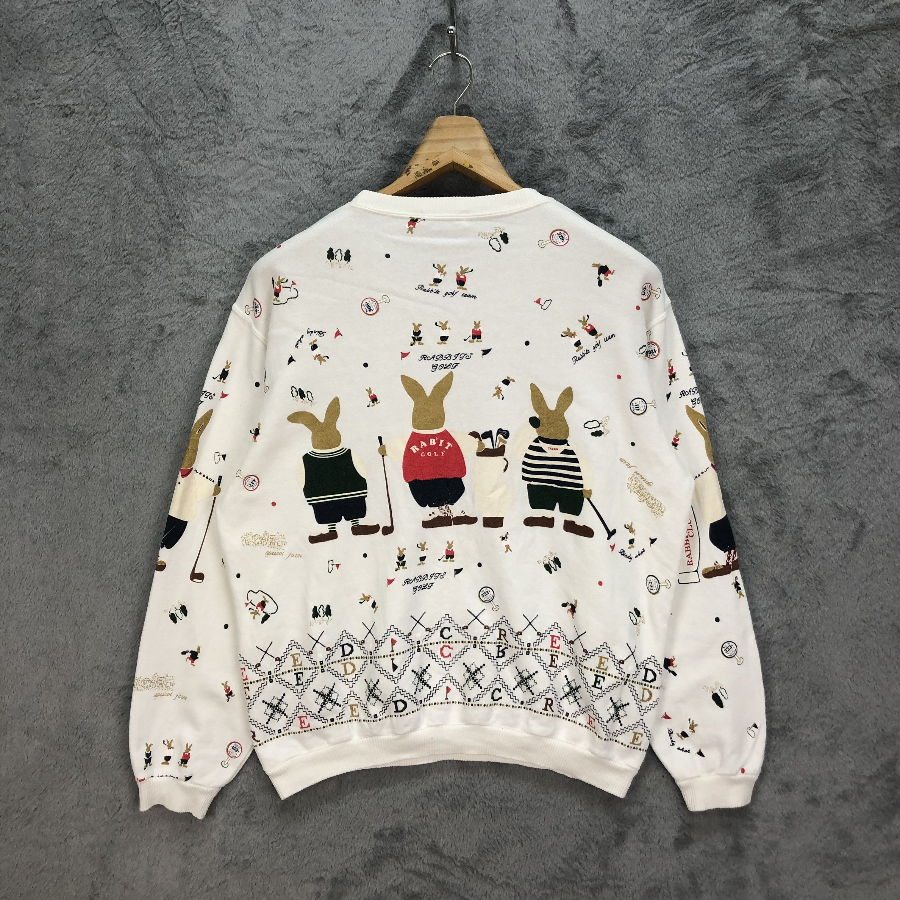 Japanese Brand RABBIT ENJOY GOLF APRICOT FARM BY CREED SWEATER #5155-176 Size US S / EU 44-46 / 1 - 11 Thumbnail
