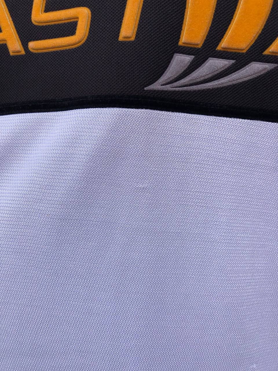 Lotto Sport VINTAGE JUVENTUS AWAY FOOTBALL SHIRT LOTTO SOCCER JERSEY Size US L / EU 52-54 / 3 - 6 Thumbnail