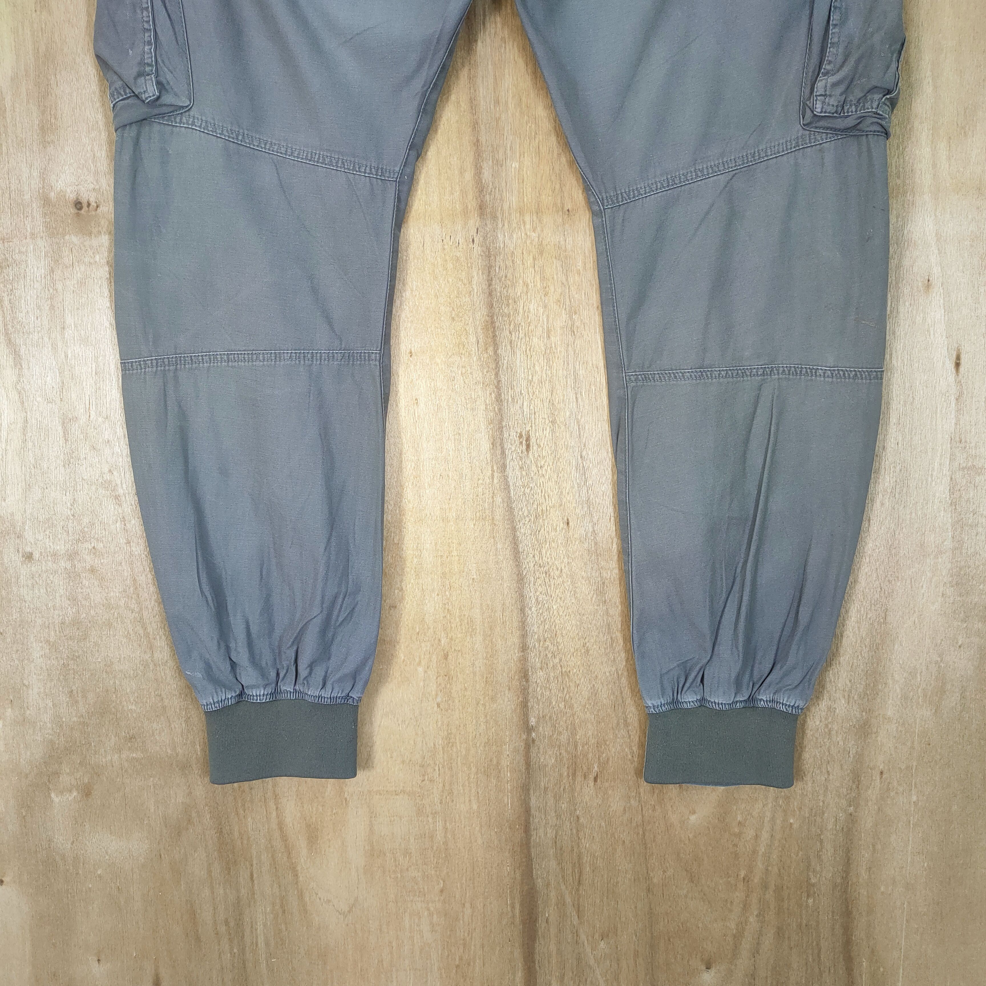 Japanese Brand VINTAGE XBEC FADED WORKWEAR CARGO PANTS Size US 36 / EU 52 - 9 Thumbnail