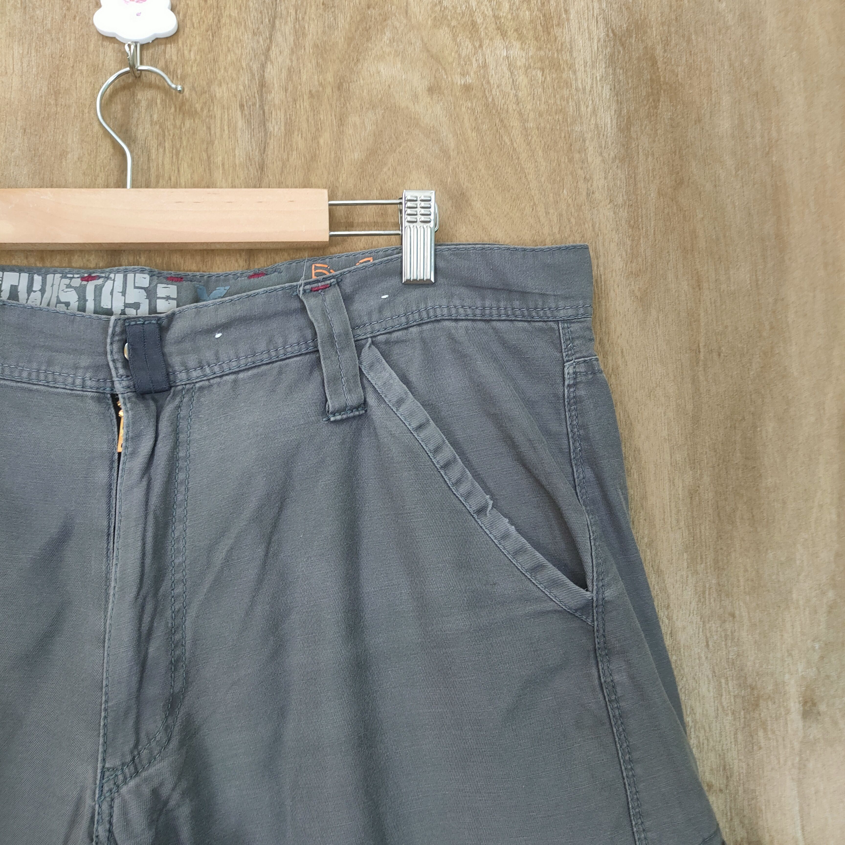Japanese Brand VINTAGE XBEC FADED WORKWEAR CARGO PANTS Size US 36 / EU 52 - 5 Thumbnail