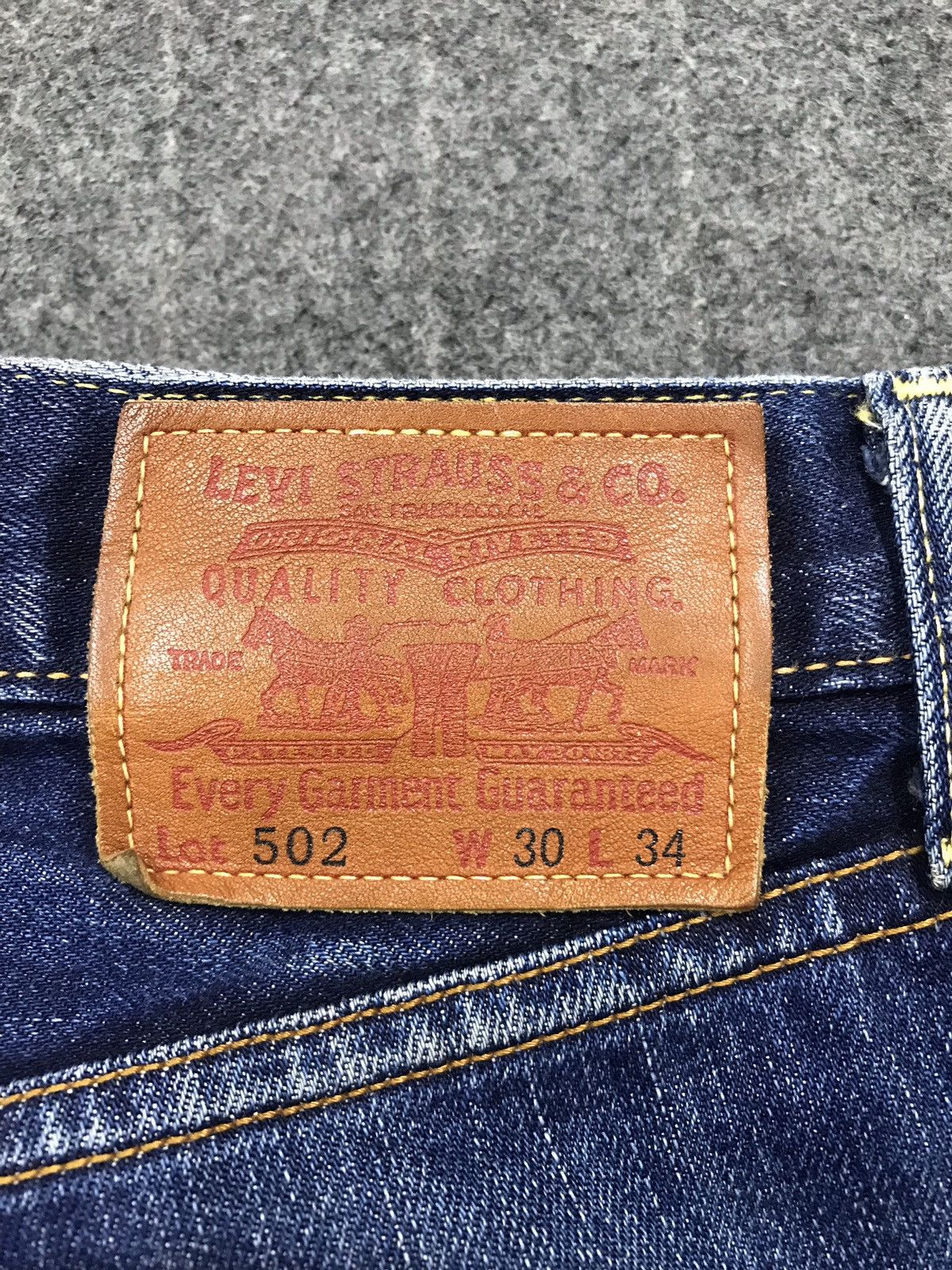 Levi's Vintage Clothing Vintage Levi’s Distressed Denim Jeans Size US 32 / EU 48 - 11 Thumbnail