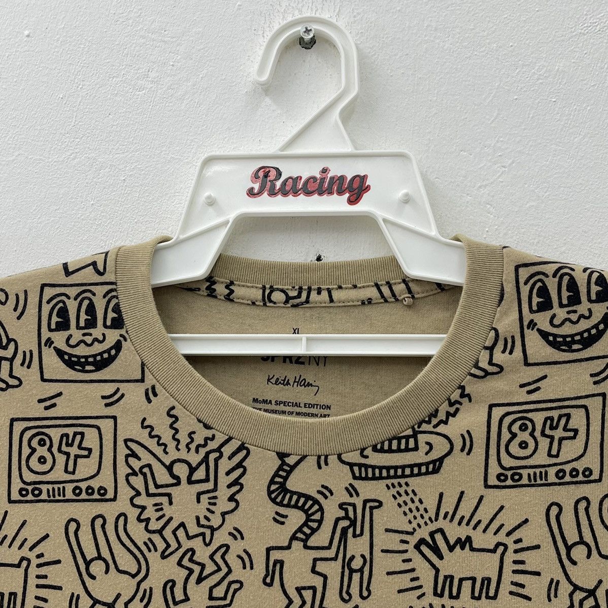 Keith Haring Keith Haring Uniqlo T-Shirt All Over Print Rare Design Size US XL / EU 56 / 4 - 4 Thumbnail