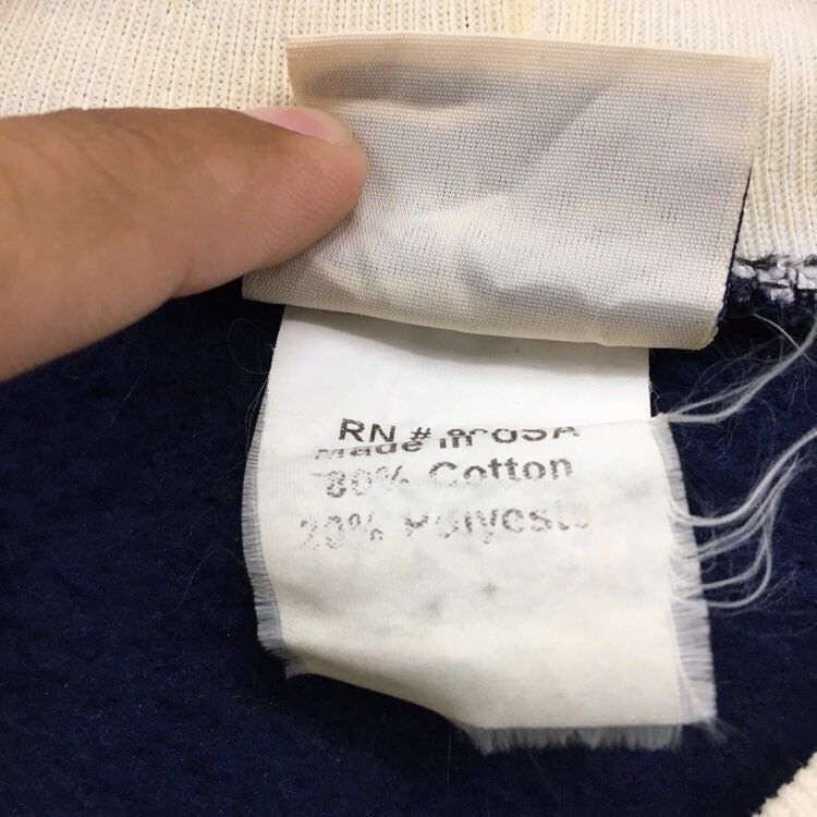 Habitat × Vintage Vintage 90s Angel Crewneck Artisans Sweatshirt Size US L / EU 52-54 / 3 - 10 Thumbnail
