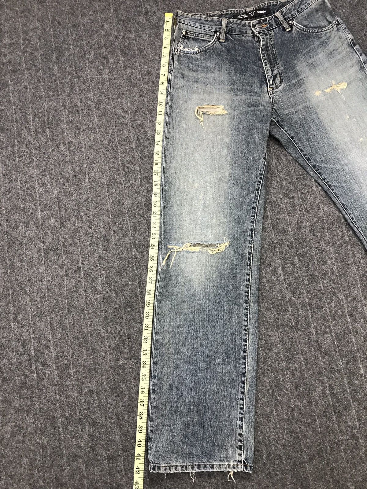 Japanese Brand × Wrangler Vintage Wrangler Distressed Denim Jeans Size US 30 / EU 46 - 19 Thumbnail