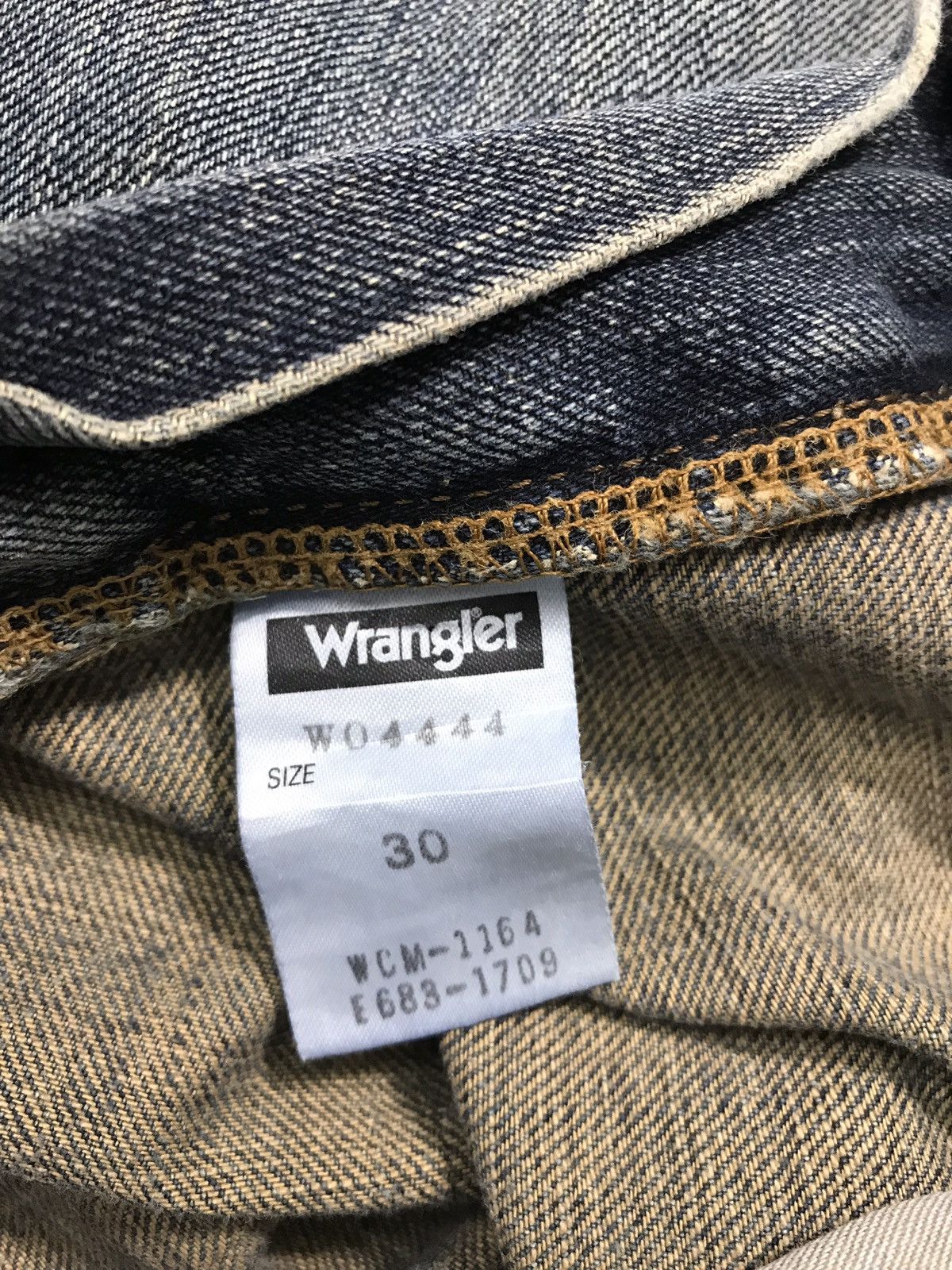 Japanese Brand × Wrangler Vintage Wrangler Distressed Denim Jeans Size US 30 / EU 46 - 14 Thumbnail