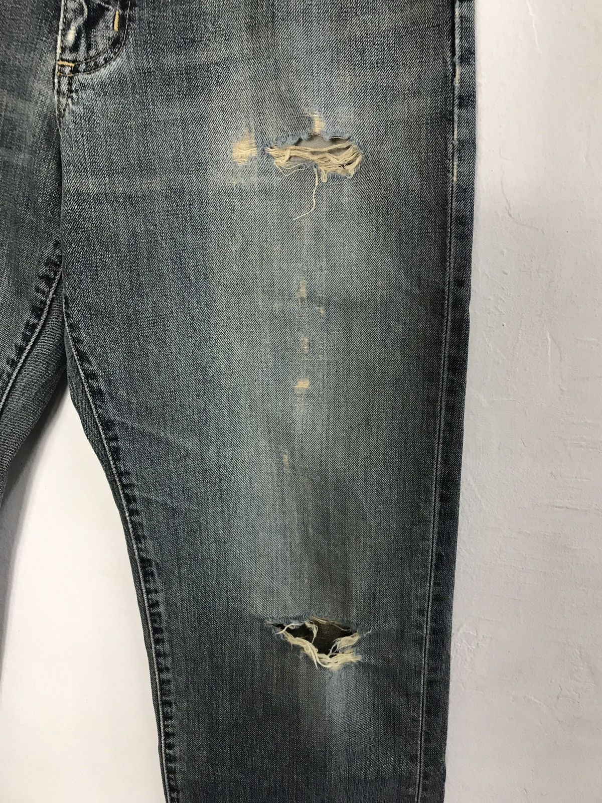Japanese Brand × Wrangler Vintage Wrangler Distressed Denim Jeans Size US 30 / EU 46 - 4 Thumbnail