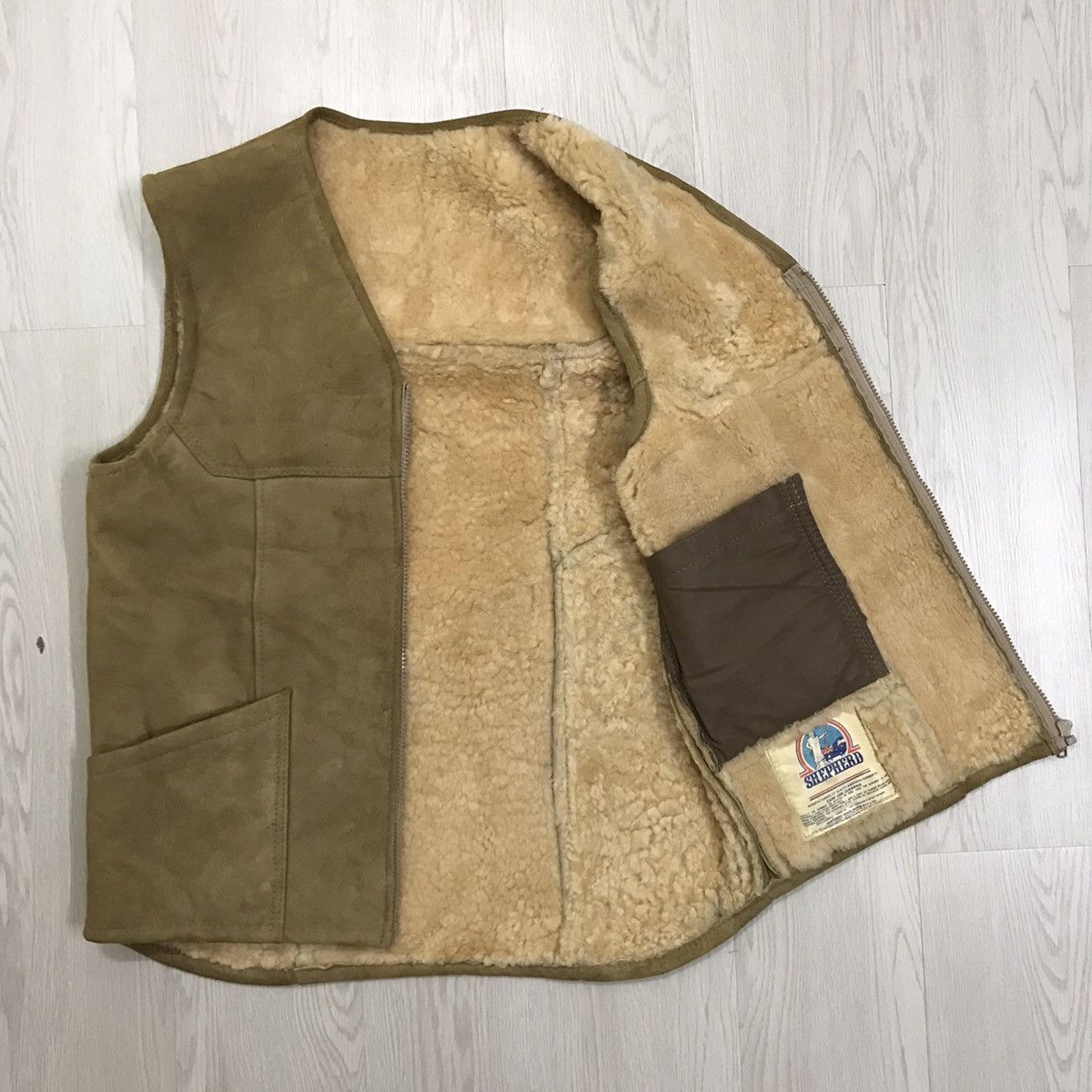 Genuine Leather × Vintage 💥RARE💥 Vintage Sheep Leather Vest Size US M / EU 48-50 / 2 - 2 Thumbnail