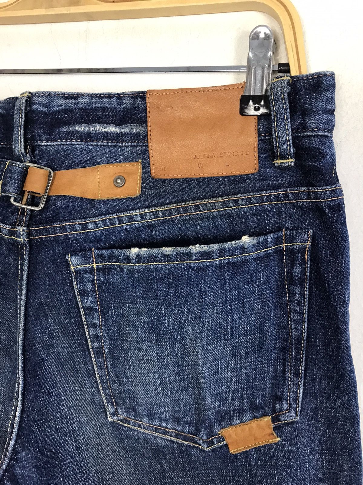 Journal Standard Journal Standard Distressed Bucket Beck Jeans Style Size US 32 / EU 48 - 12 Thumbnail