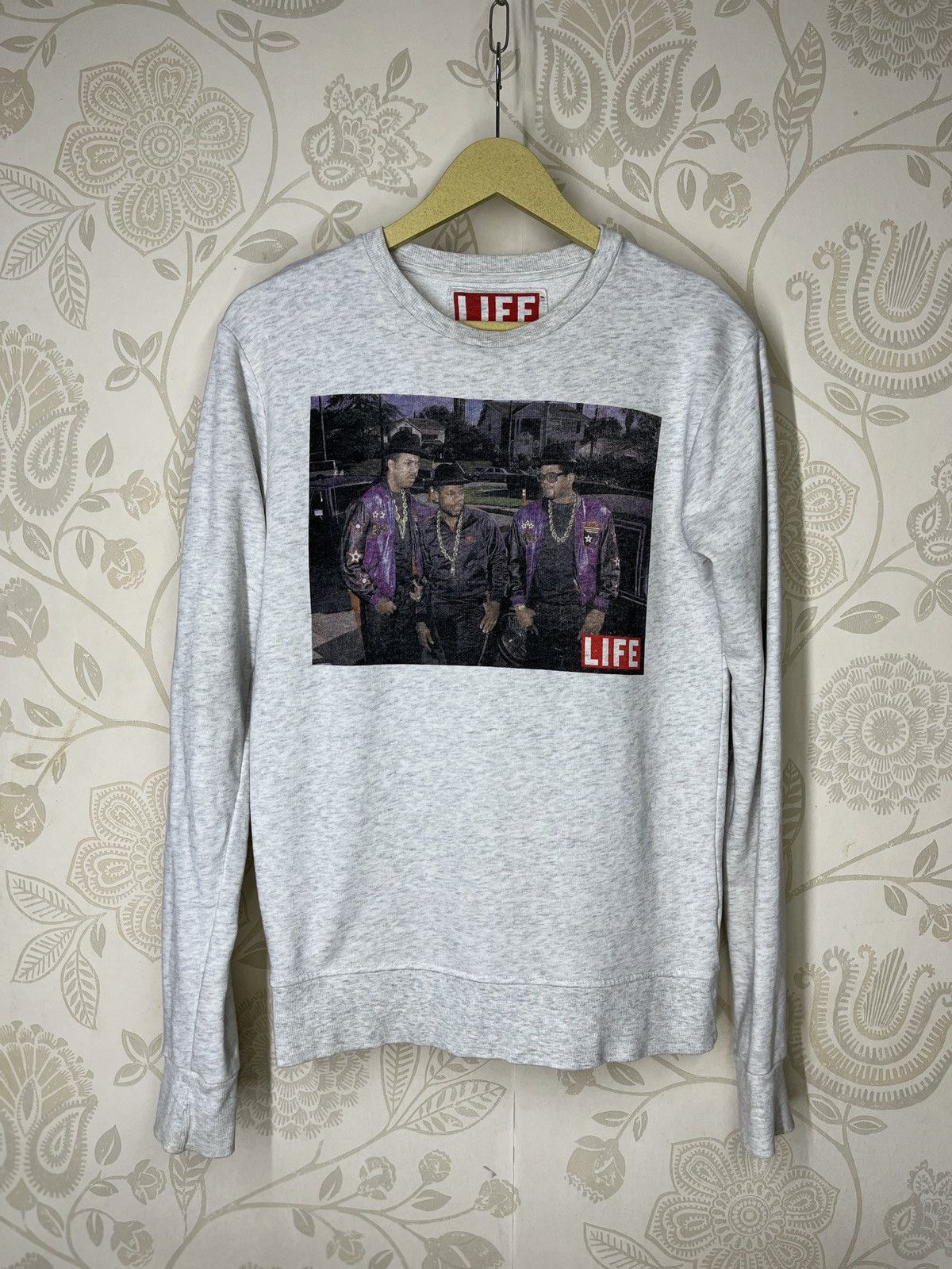 Band Tees × RUN DMC Rare Design RUN DMC Sweatshirts Life Size US M / EU 48-50 / 2 - 18 Thumbnail