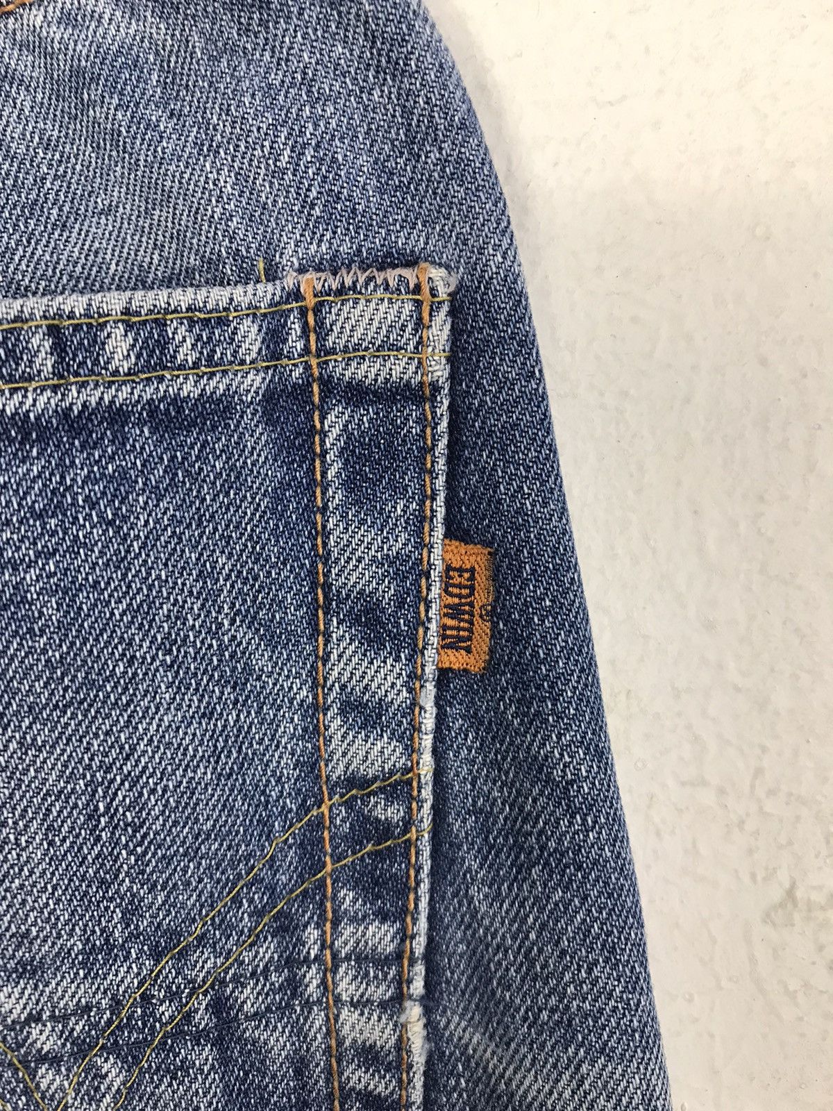 Edwin Vintage Edwin 505X Selvedge Distressed Jeans Size US 29 - 14 Thumbnail
