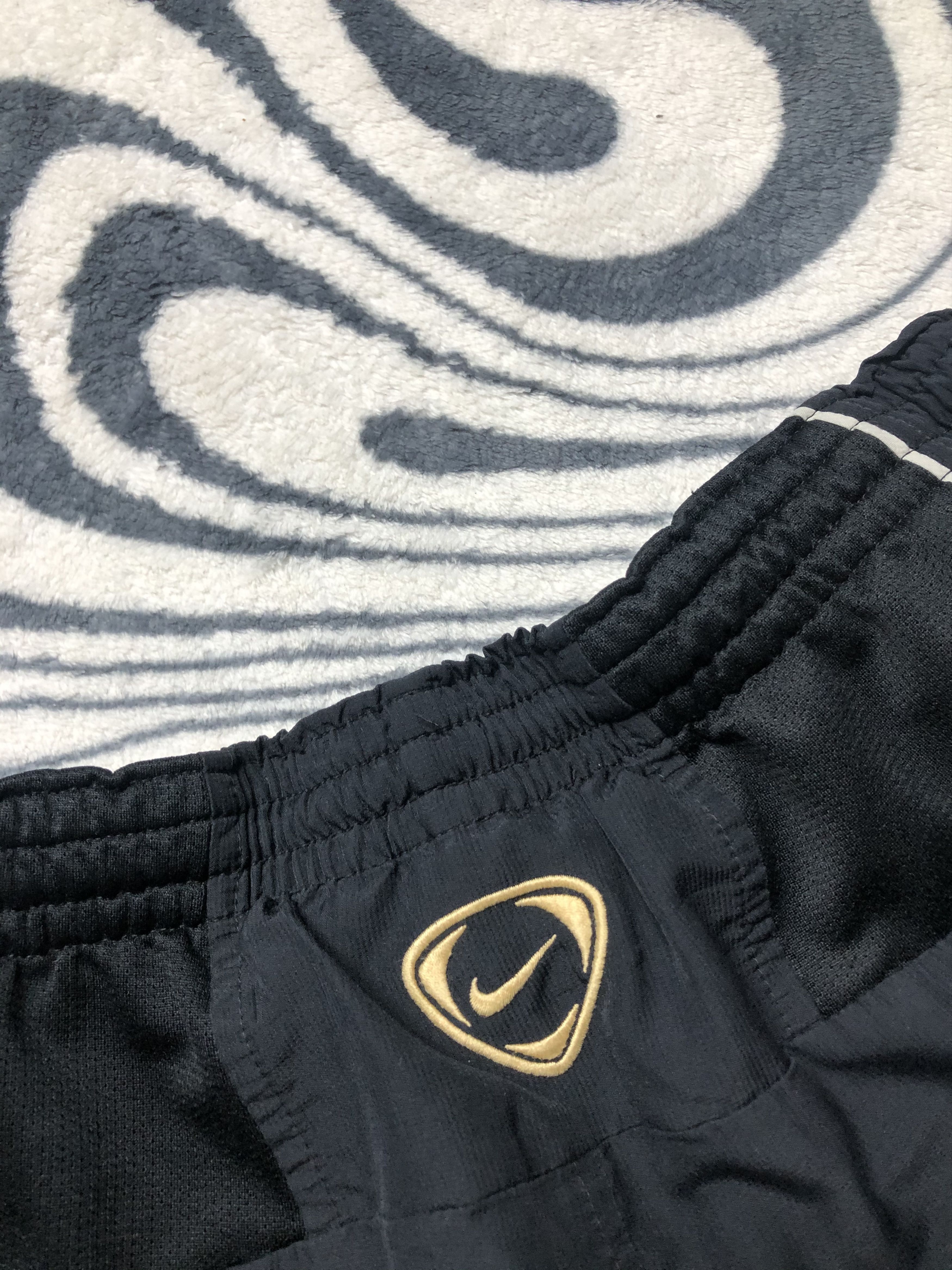Nike × Vintage Nike Vintage Mens Dri Fit Shorts Size US 30 / EU 46 - 4 Thumbnail