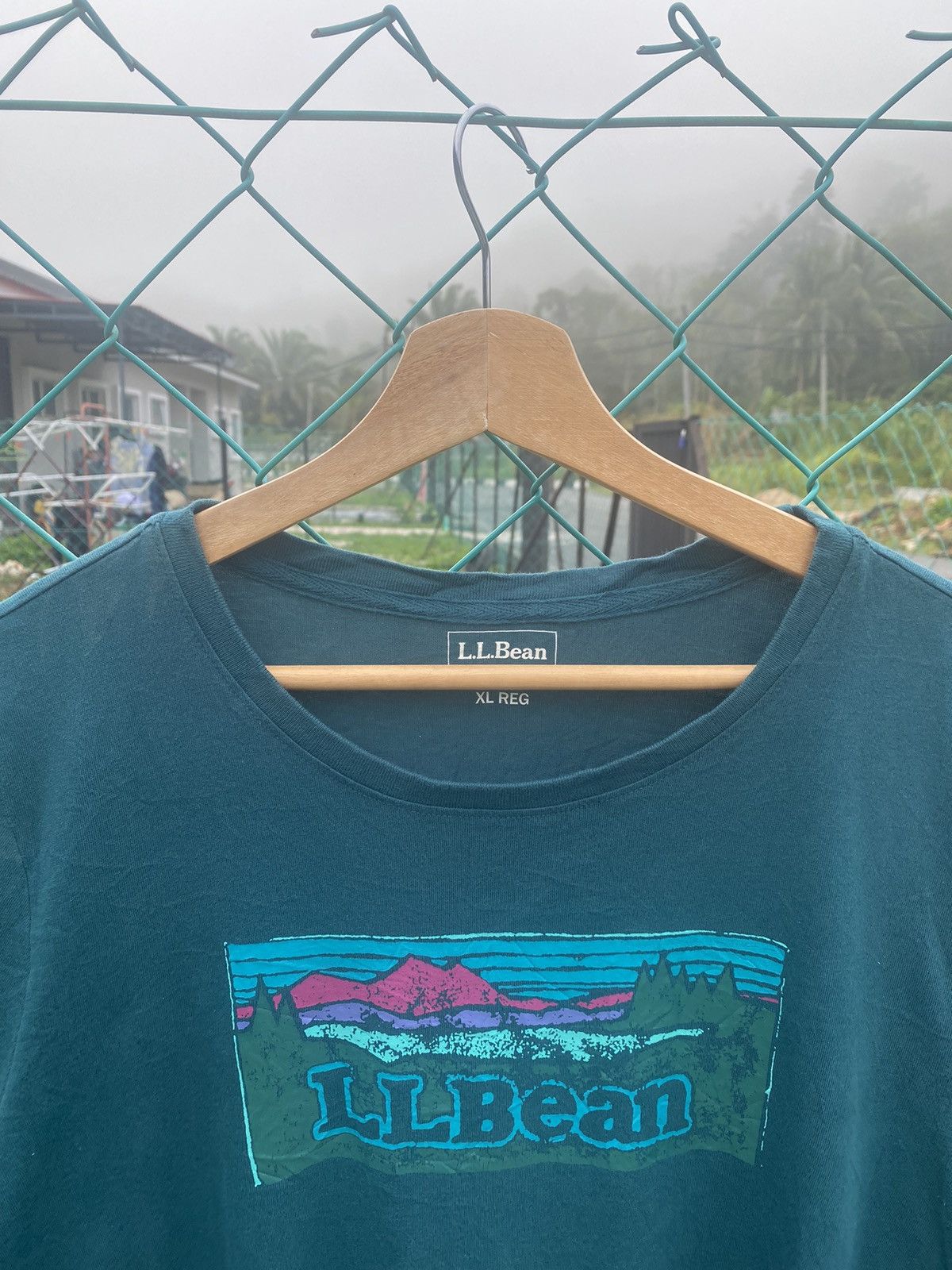 L.L. Bean ⚡️Rare⚡️ L.L Bean Big Logo Long Sleeve Tee Size XL / US 12-14 / IT 48-50 - 4 Thumbnail