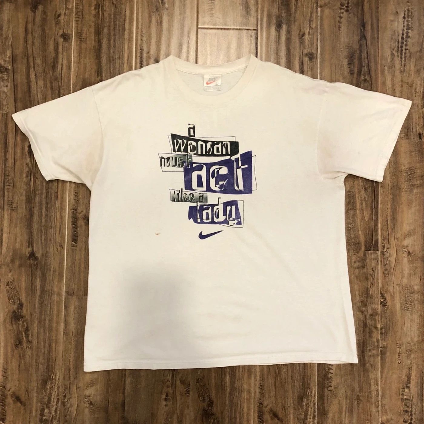 Nike Vintage 90s Nike Swoosh Spell Out Womens Rights Justice Tee Size L / US 10 / IT 46 - 1 Thumbnail