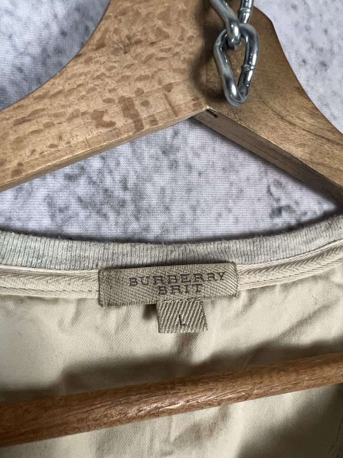 Burberry Burberry basic Logo T-shirt Size US L / EU 52-54 / 3 - 3 Thumbnail