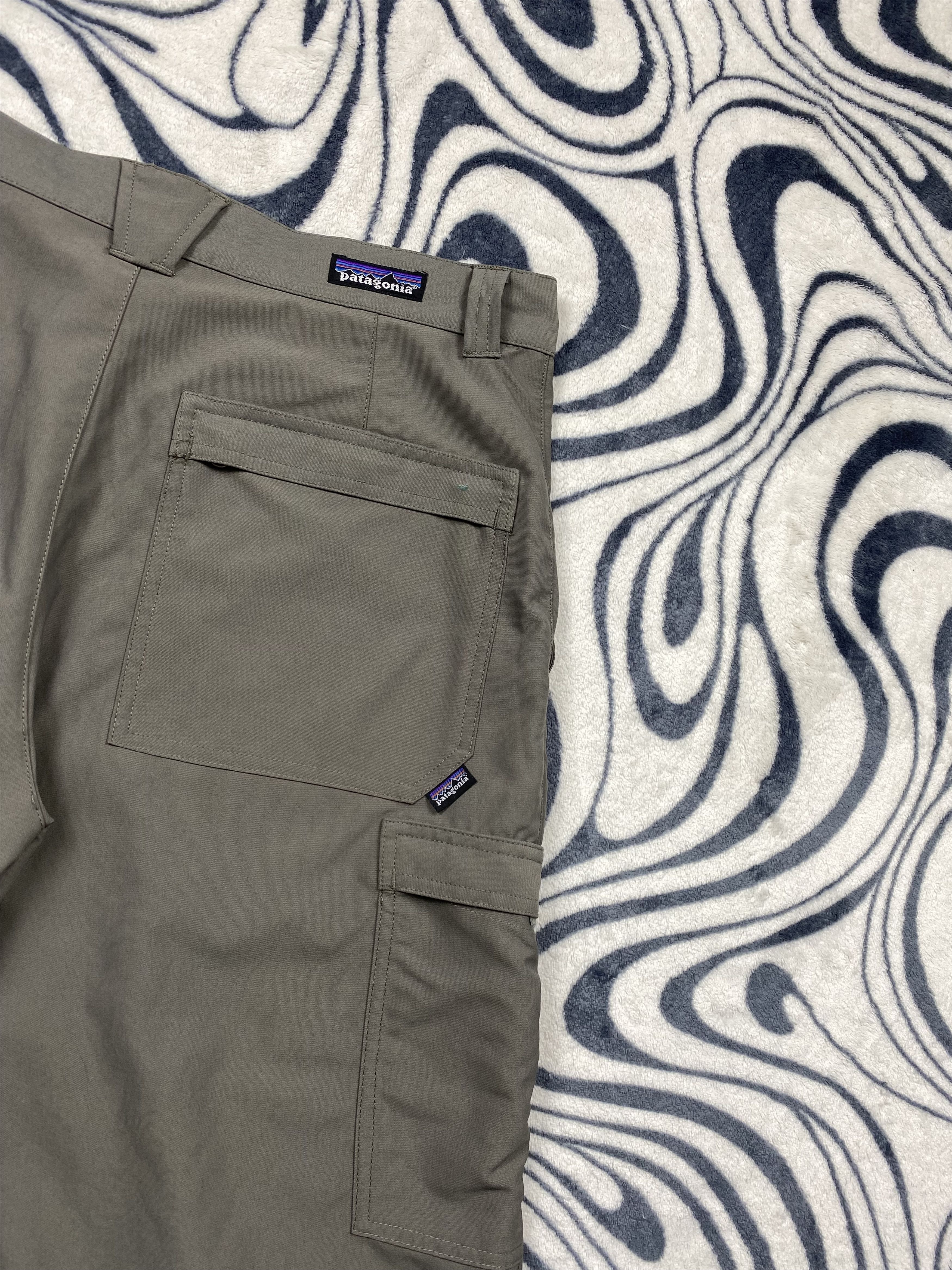 Patagonia × Vintage Patagonia Vintage Mens Cargo Shorts Y2K Size US 32 / EU 48 - 2 Thumbnail