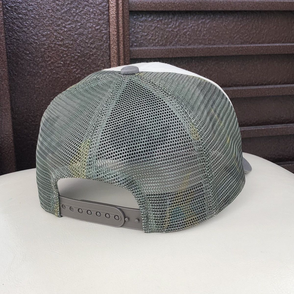 Burberry Burberry Blue Label Spell Out Logo Snapback Cap Size ONE SIZE - 8 Thumbnail