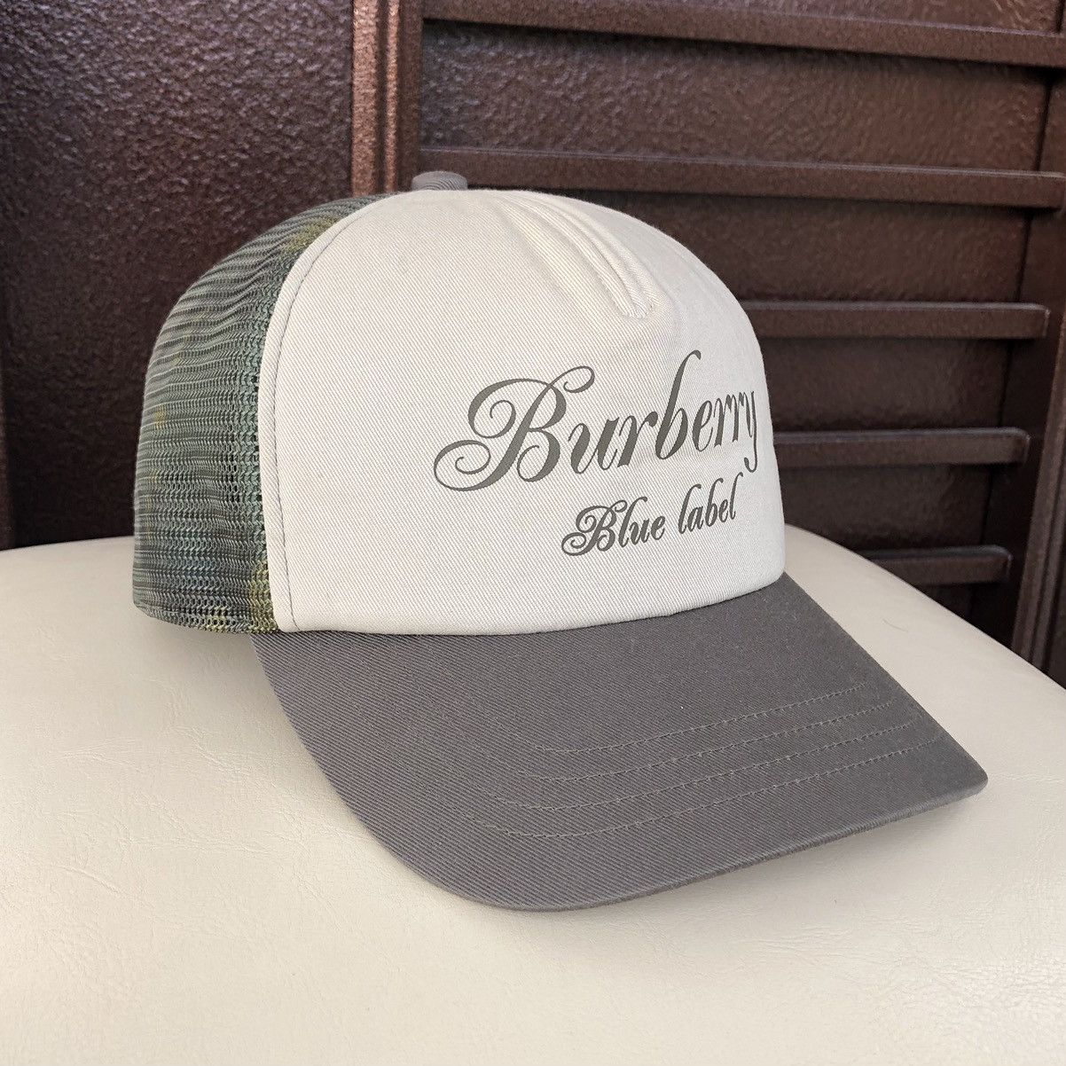 Burberry Burberry Blue Label Spell Out Logo Snapback Cap Size ONE SIZE - 1 Thumbnail