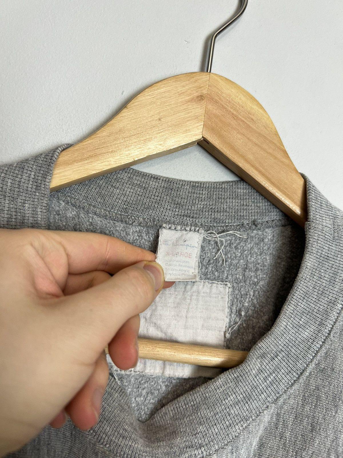 Champion 80s Vintage Rare Champion Grey Logo Blank Sweatshirt Crew Size US XL / EU 56 / 4 - 7 Thumbnail