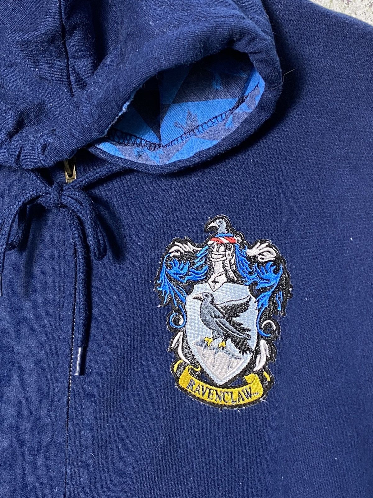 Universal Studios × Vintage The Wizzarding World of Harry Potter Ravenclaw Hoodie Size US L / EU 52-54 / 3 - 3 Thumbnail