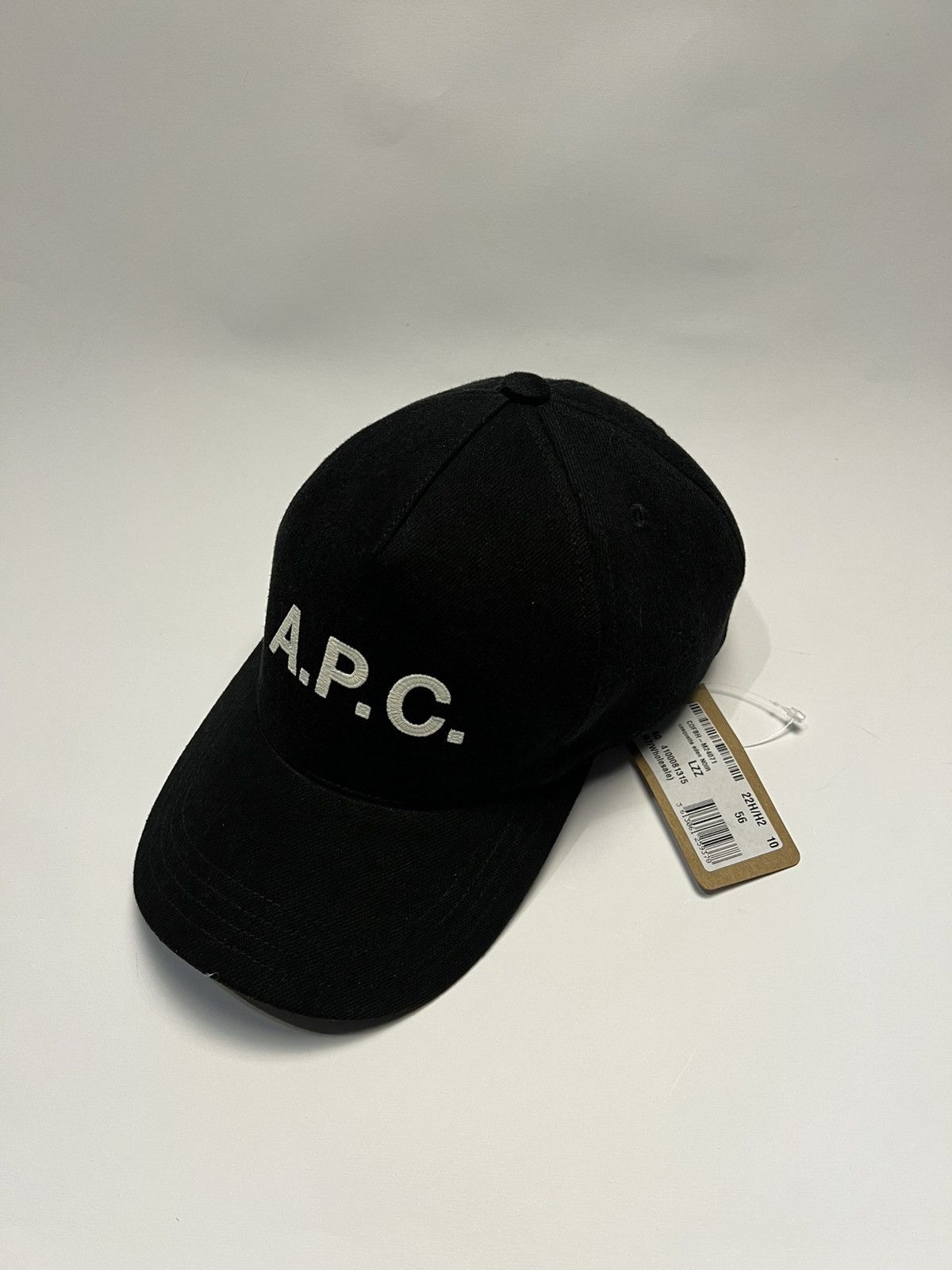A.P.C. A.P.C. Baseball Cap in Black Size ONE SIZE - 1 Thumbnail